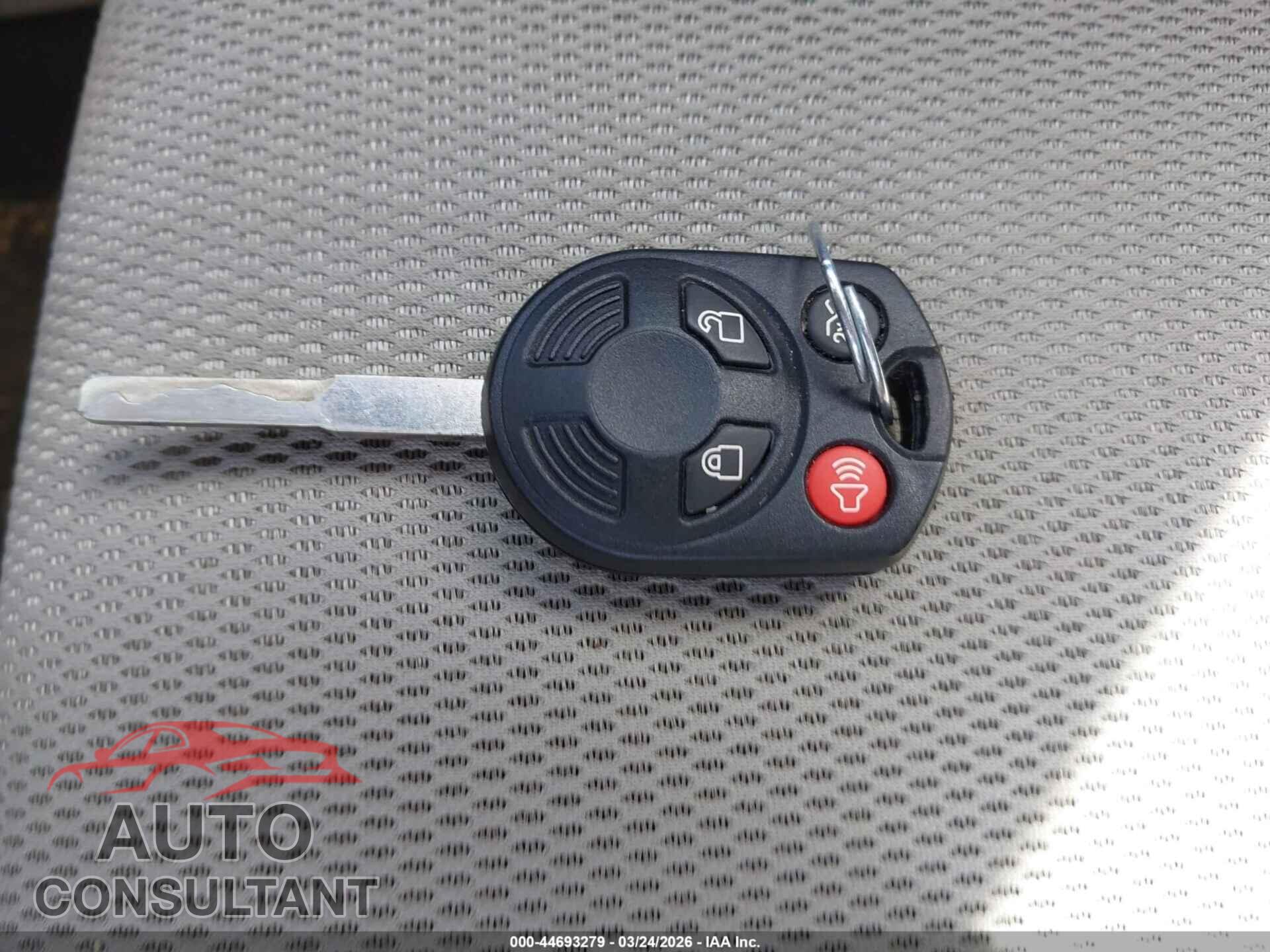 FORD FOCUS 2012 - 1FAHP3F22CL290128