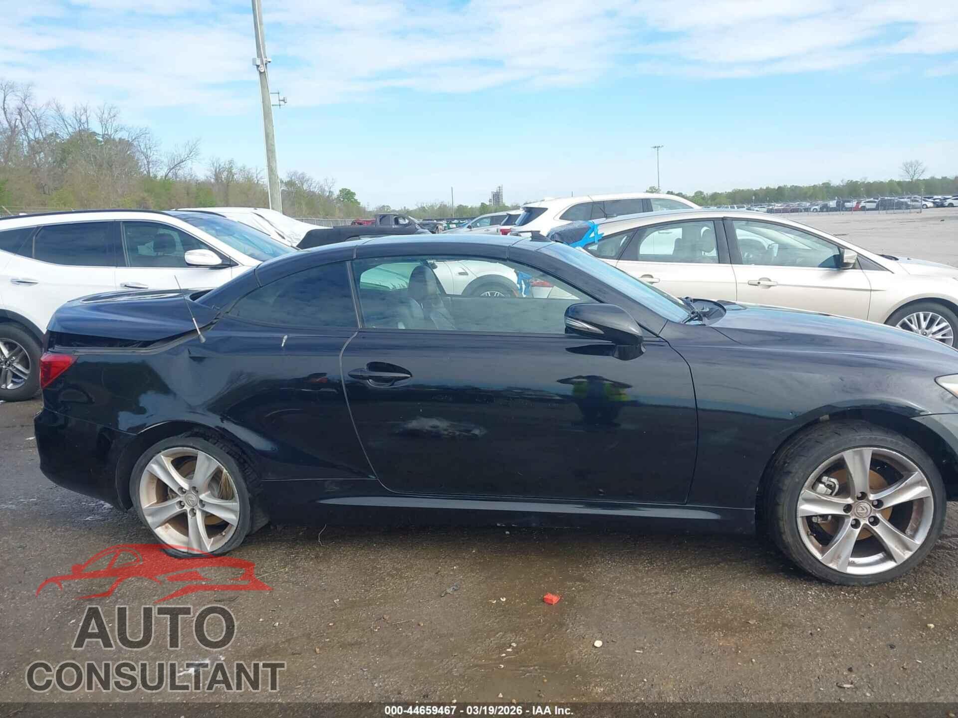 LEXUS IS 250C 2012 - JTHFF2C24C2523689