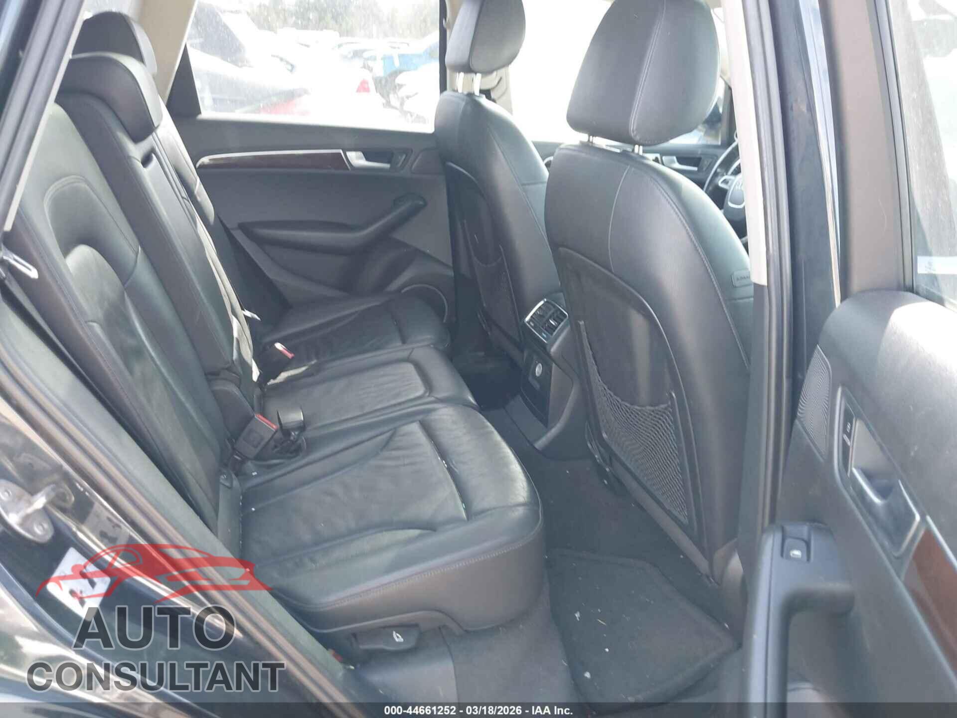 AUDI Q5 2012 - WA1LFAFP4CA056084
