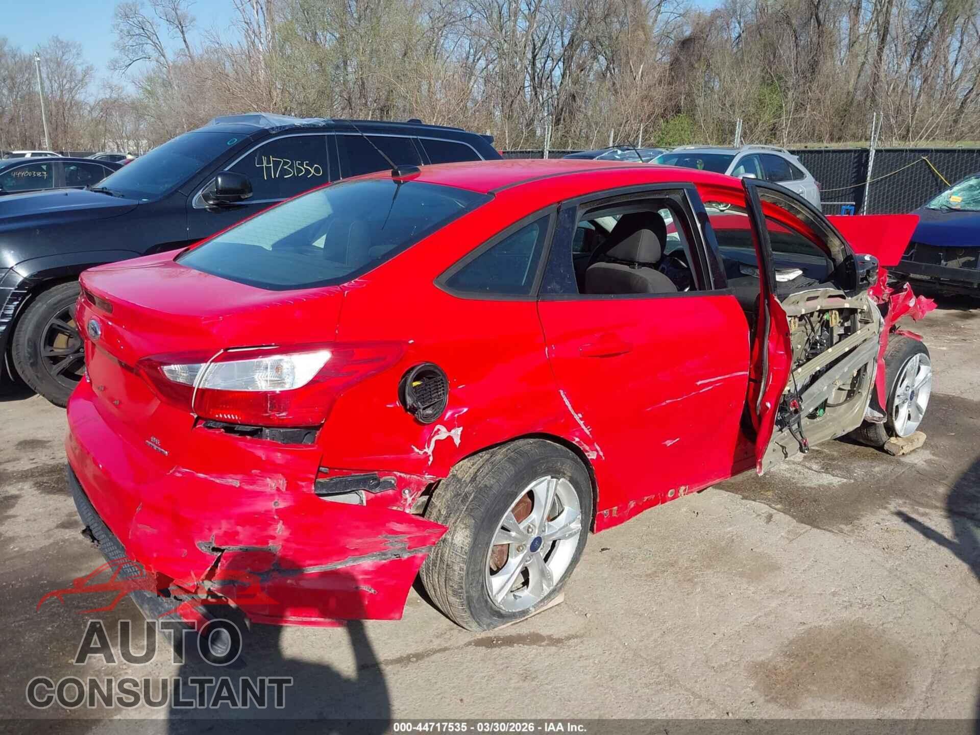 FORD FOCUS 2014 - 1FADP3F26EL360585