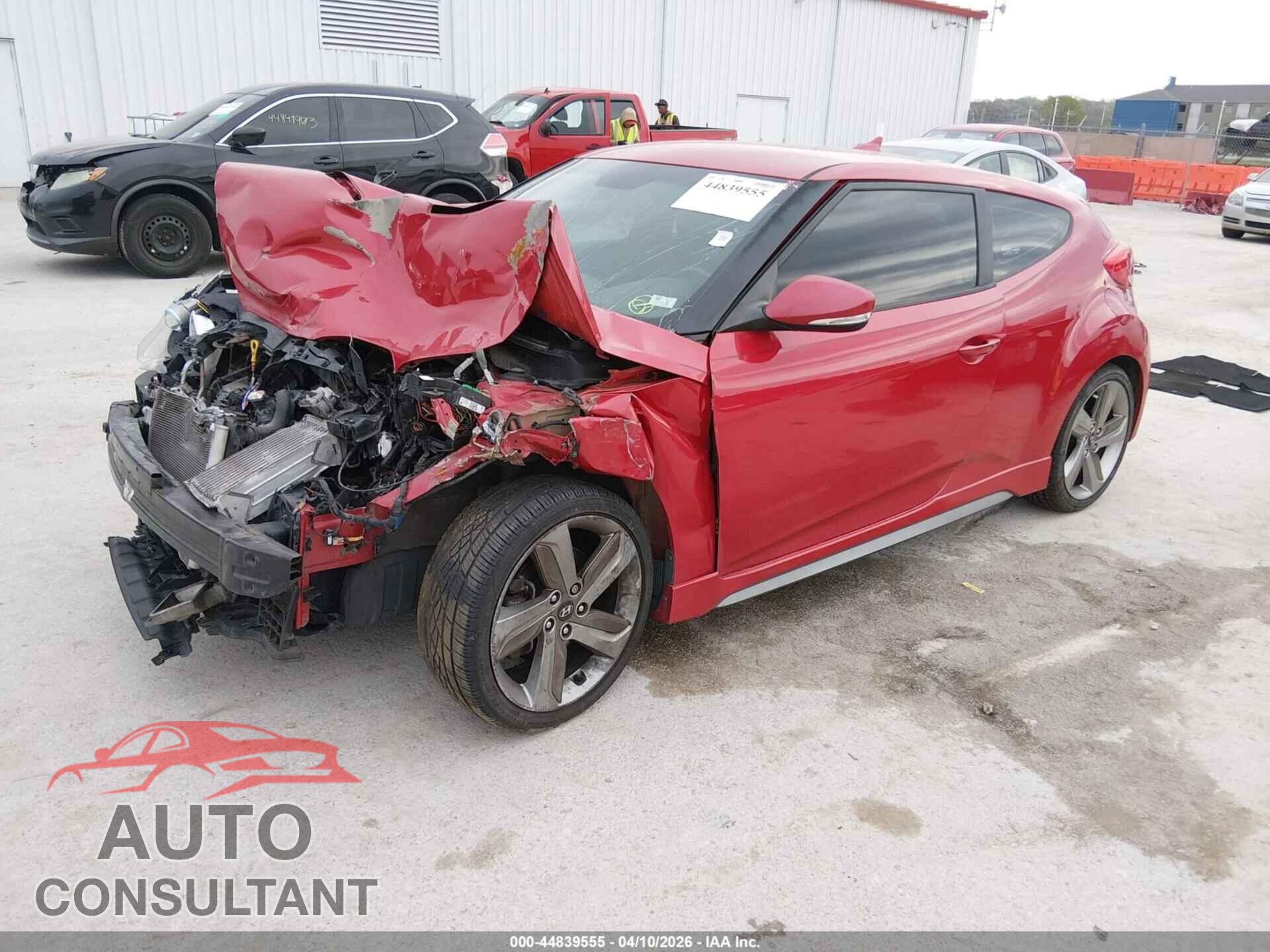 HYUNDAI VELOSTER 2013 - KMHTC6AE2DU138411