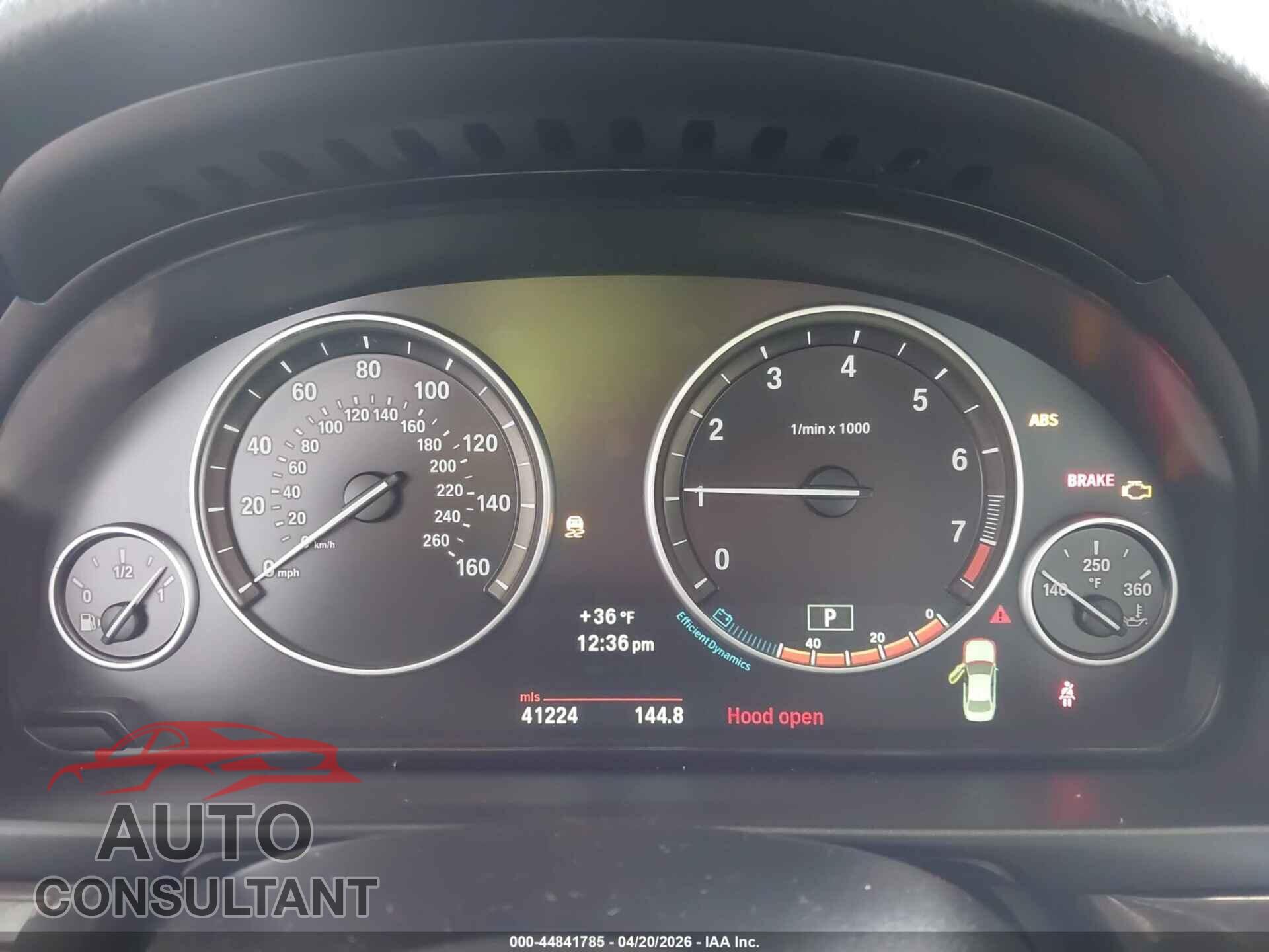 BMW 528I 2013 - WBAXH5C54DDW12726