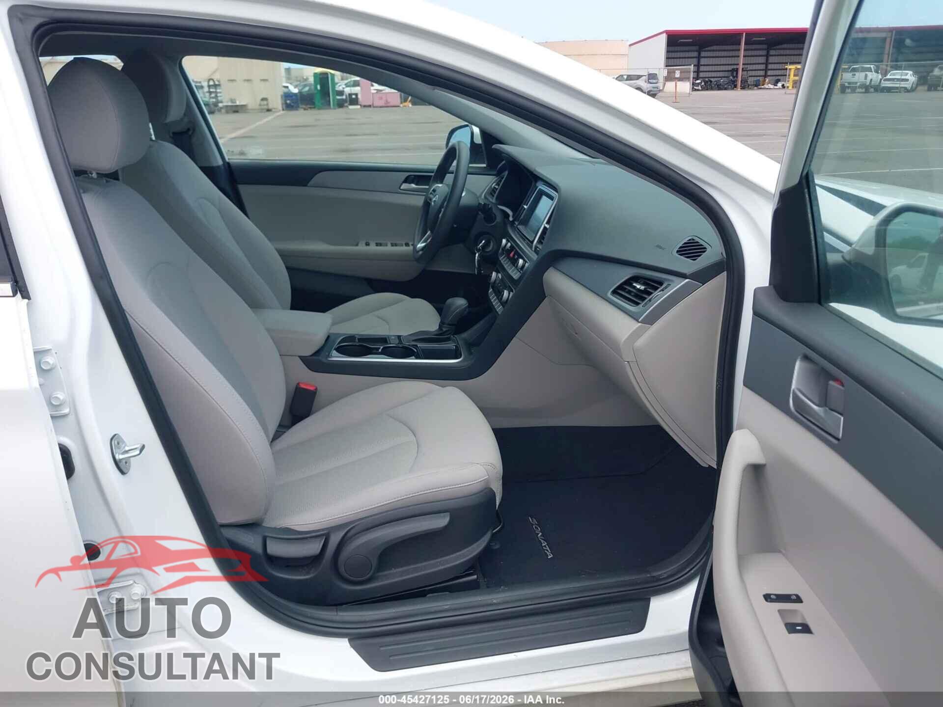 HYUNDAI SONATA 2019 - 5NPE24AA1KH774911
