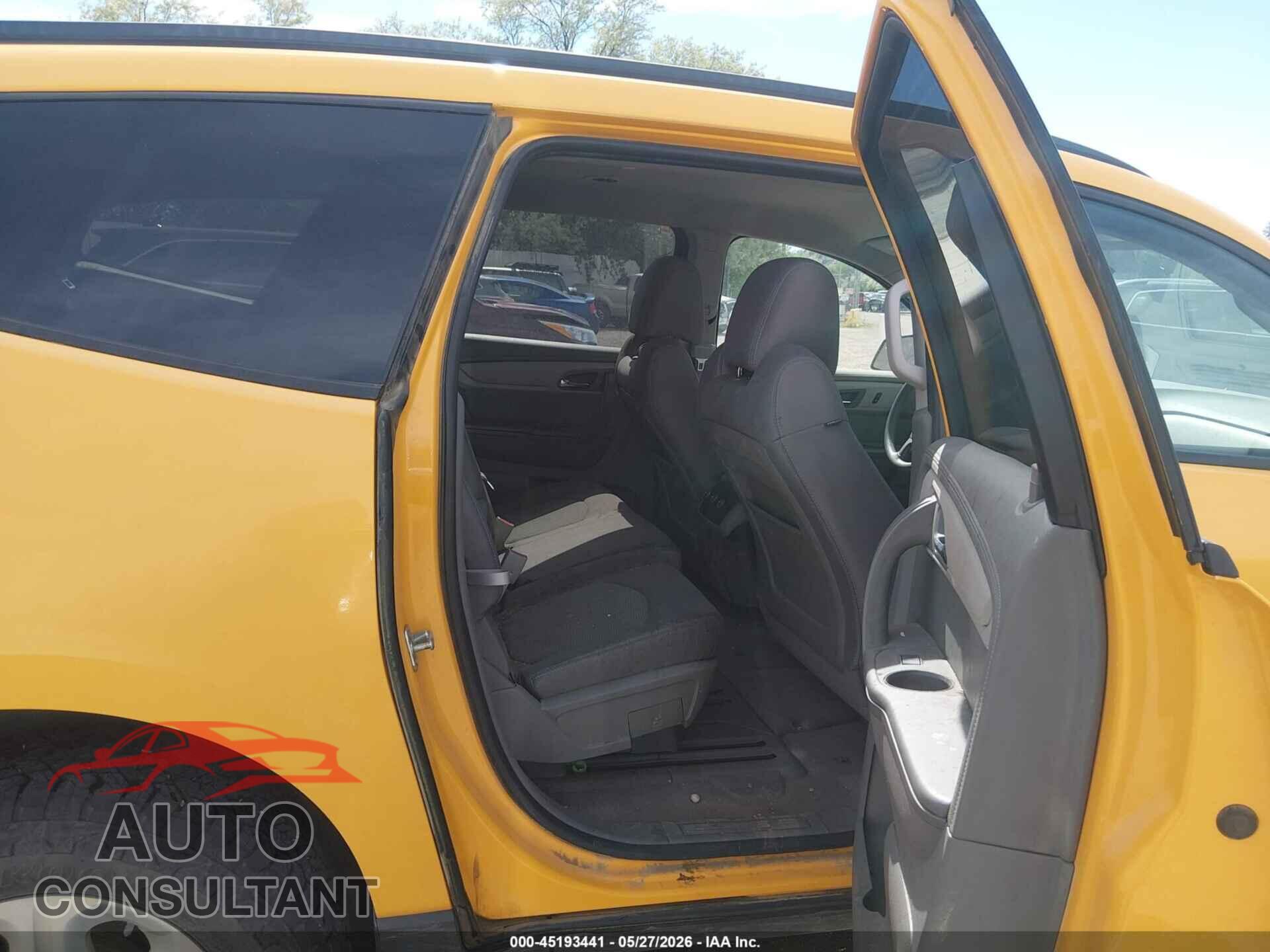 CHEVROLET TRAVERSE 2016 - 1GNKVFED5GJ320046