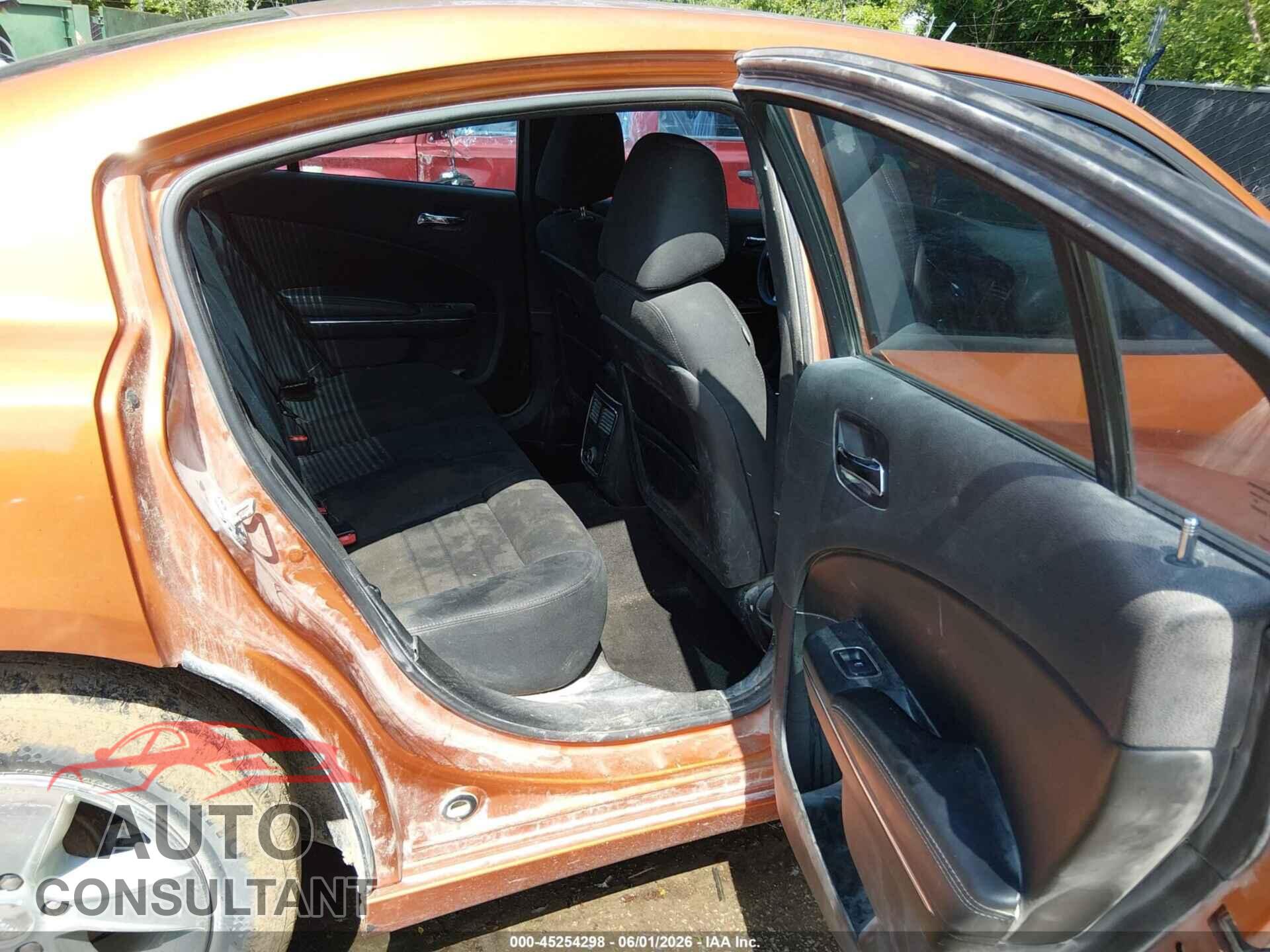 DODGE CHARGER 2011 - 2B3CL3CG3BH567298