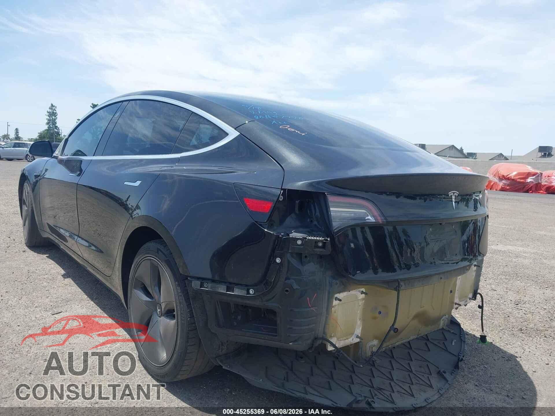 TESLA MODEL 3 2018 - 5YJ3E1EA5JF089167