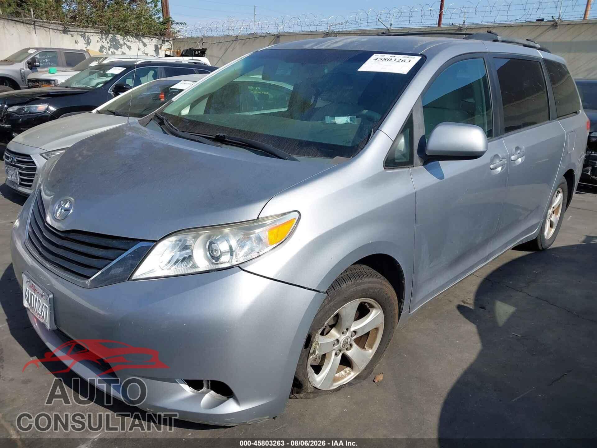 TOYOTA SIENNA 2012 - 5TDKK3DC6CS185066