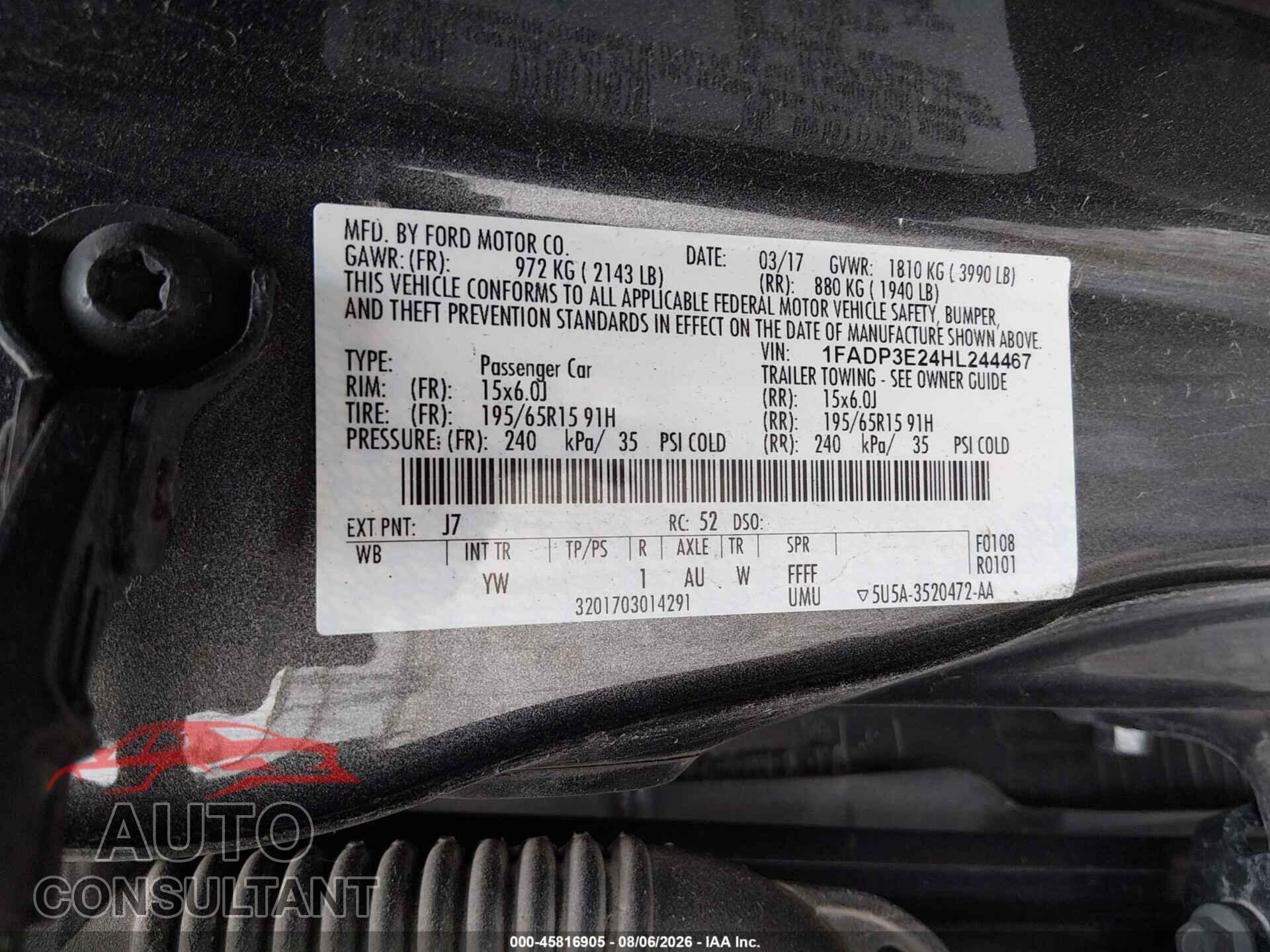 FORD FOCUS 2017 - 1FADP3E24HL244467