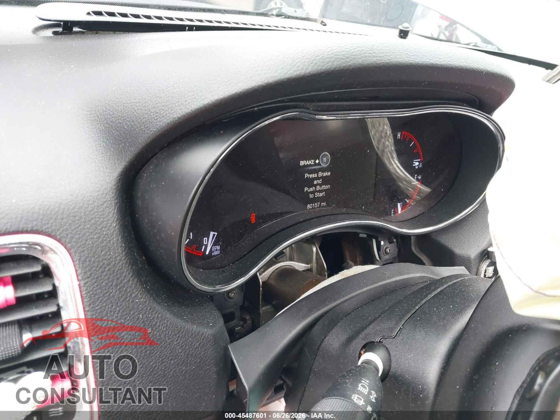 DODGE DURANGO 2018 - 1C4RDJAG4JC116833