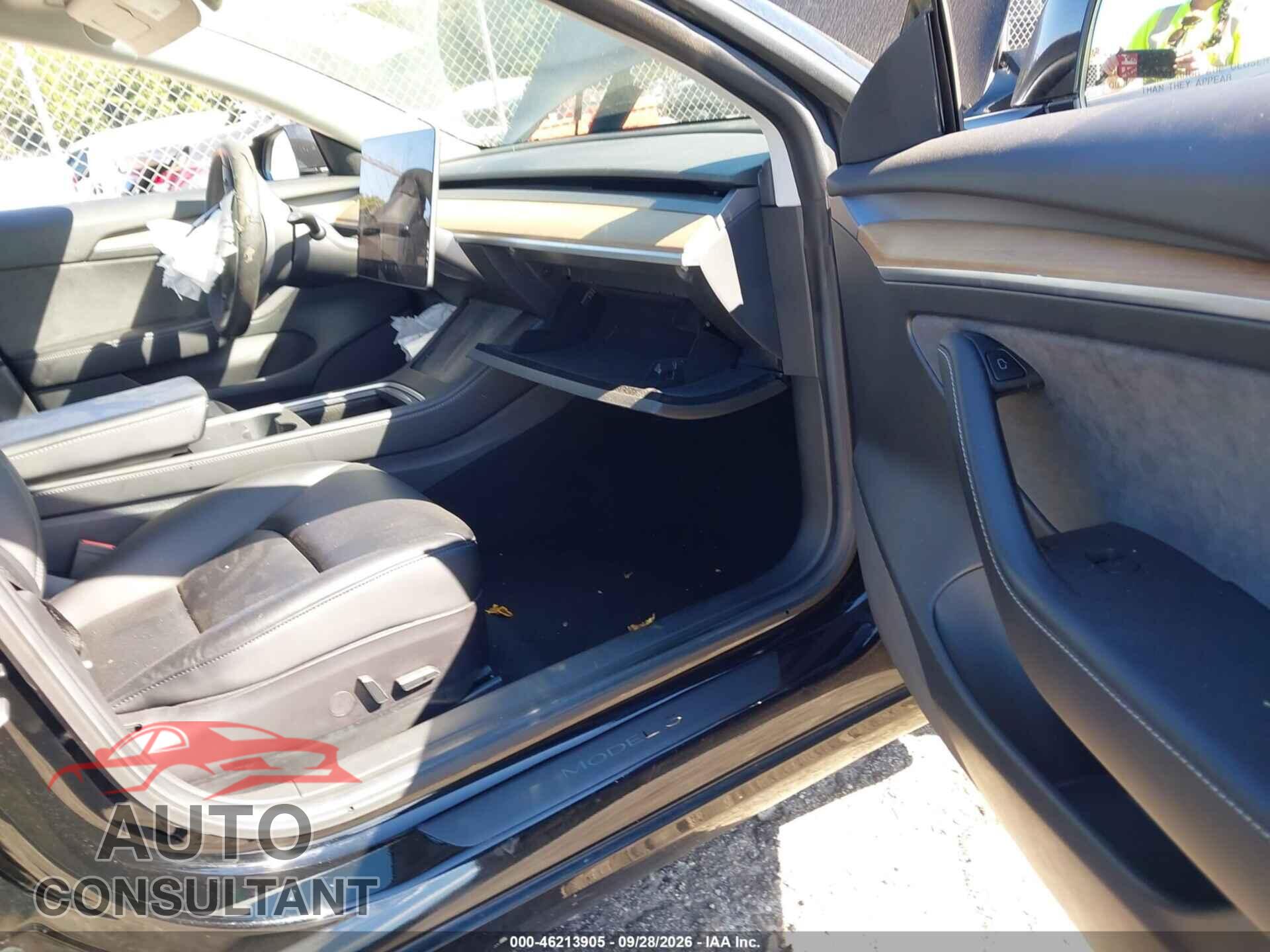 TESLA MODEL 3 2021 - 5YJ3E1EA1MF031836