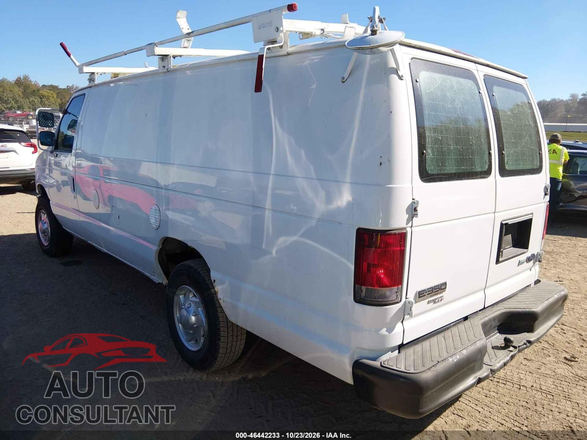 FORD E-350 SUPER DUTY 2011 - 1FDSS3EL2BDA76236