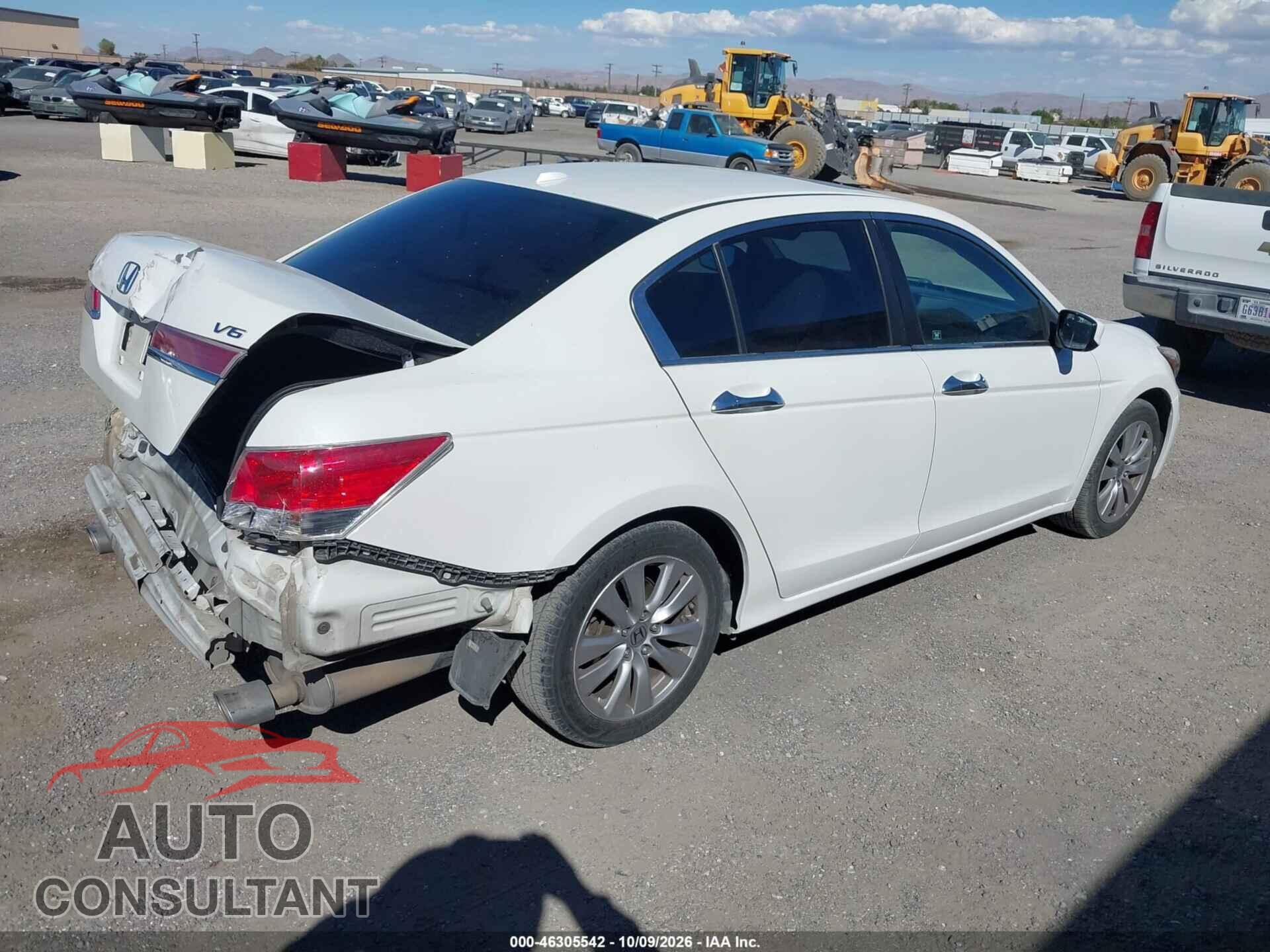 HONDA ACCORD 2012 - 1HGCP3F82CA010083