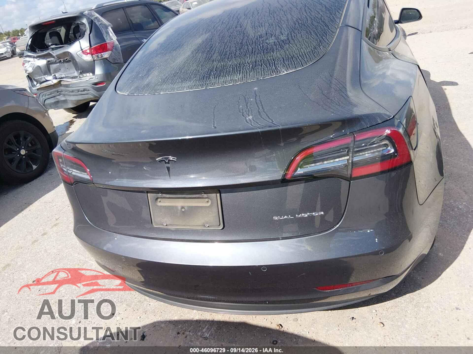 TESLA MODEL 3 2021 - 5YJ3E1EB2MF975377