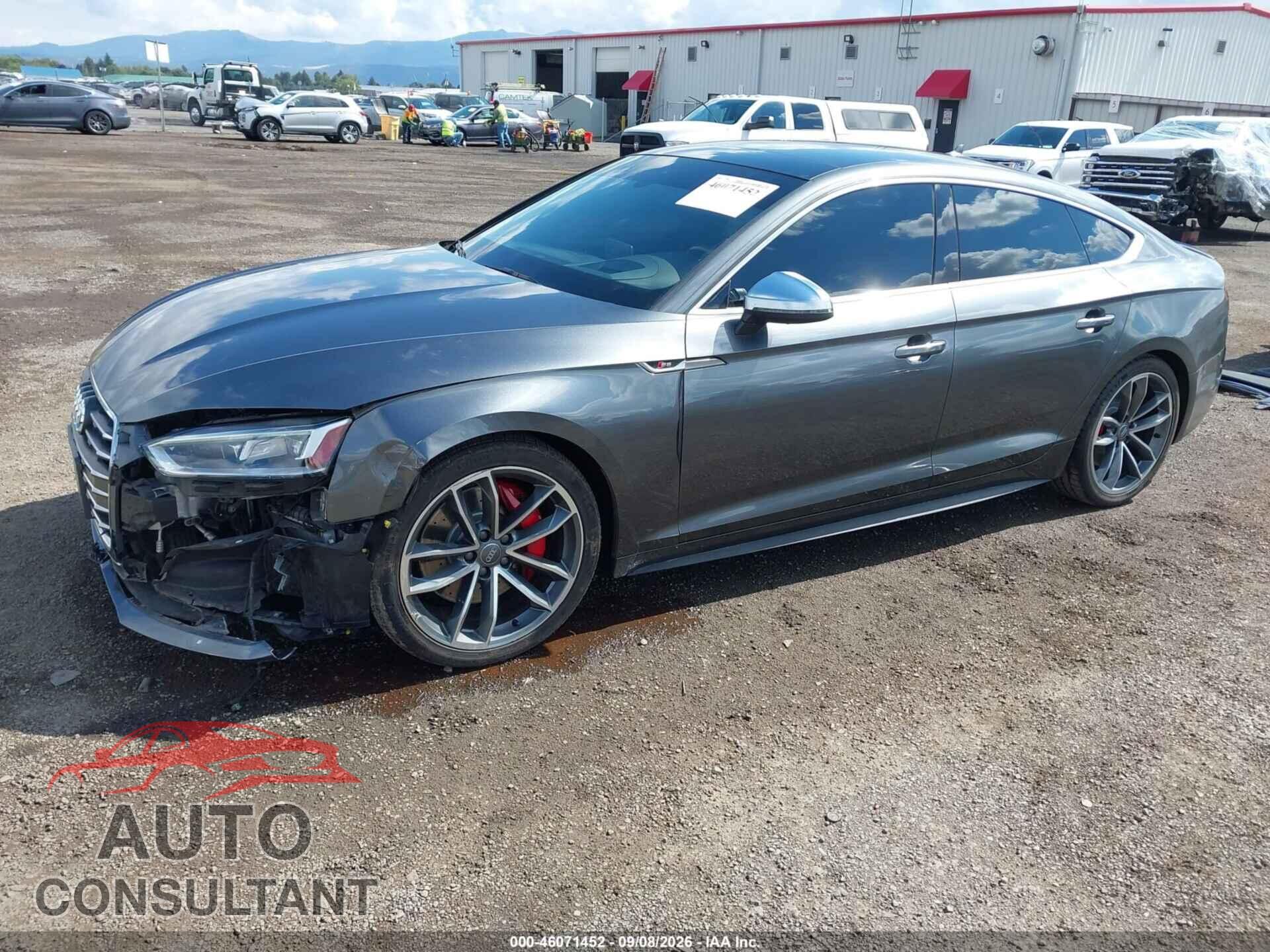AUDI S5 2018 - WAUC4CF50JA033675