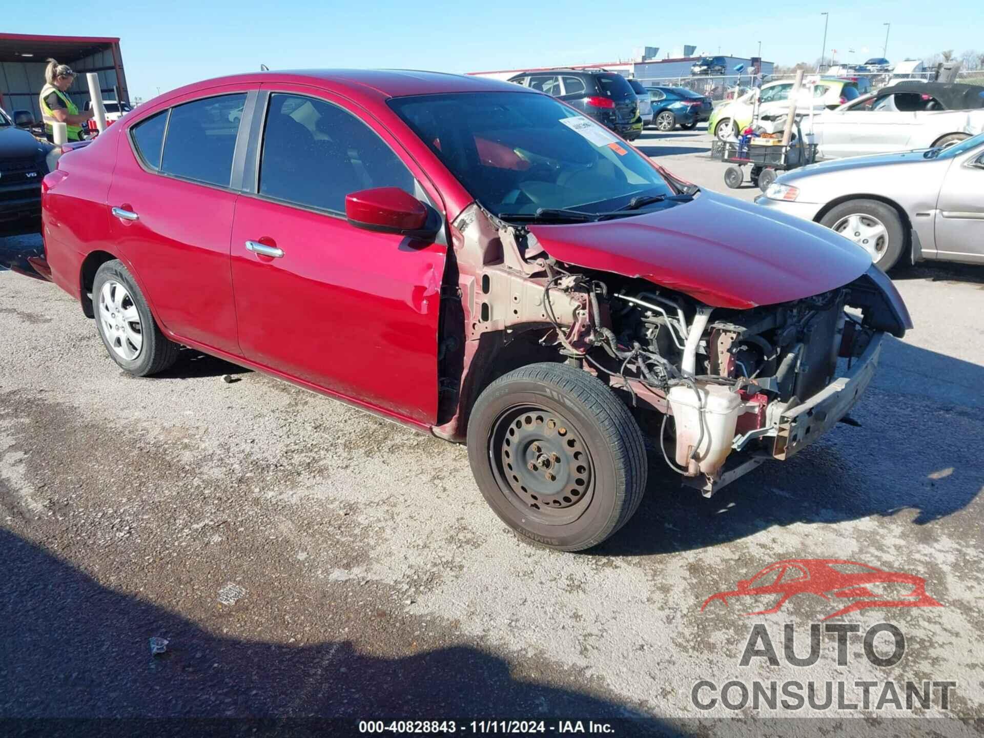 NISSAN VERSA 2015 - 3N1CN7AP4FL814346
