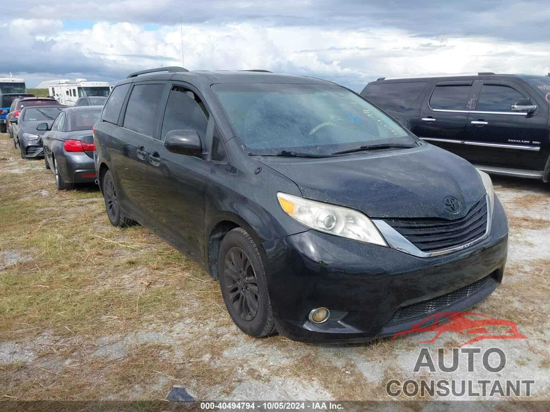 TOYOTA SIENNA 2014 - 5TDYK3DC1ES408515