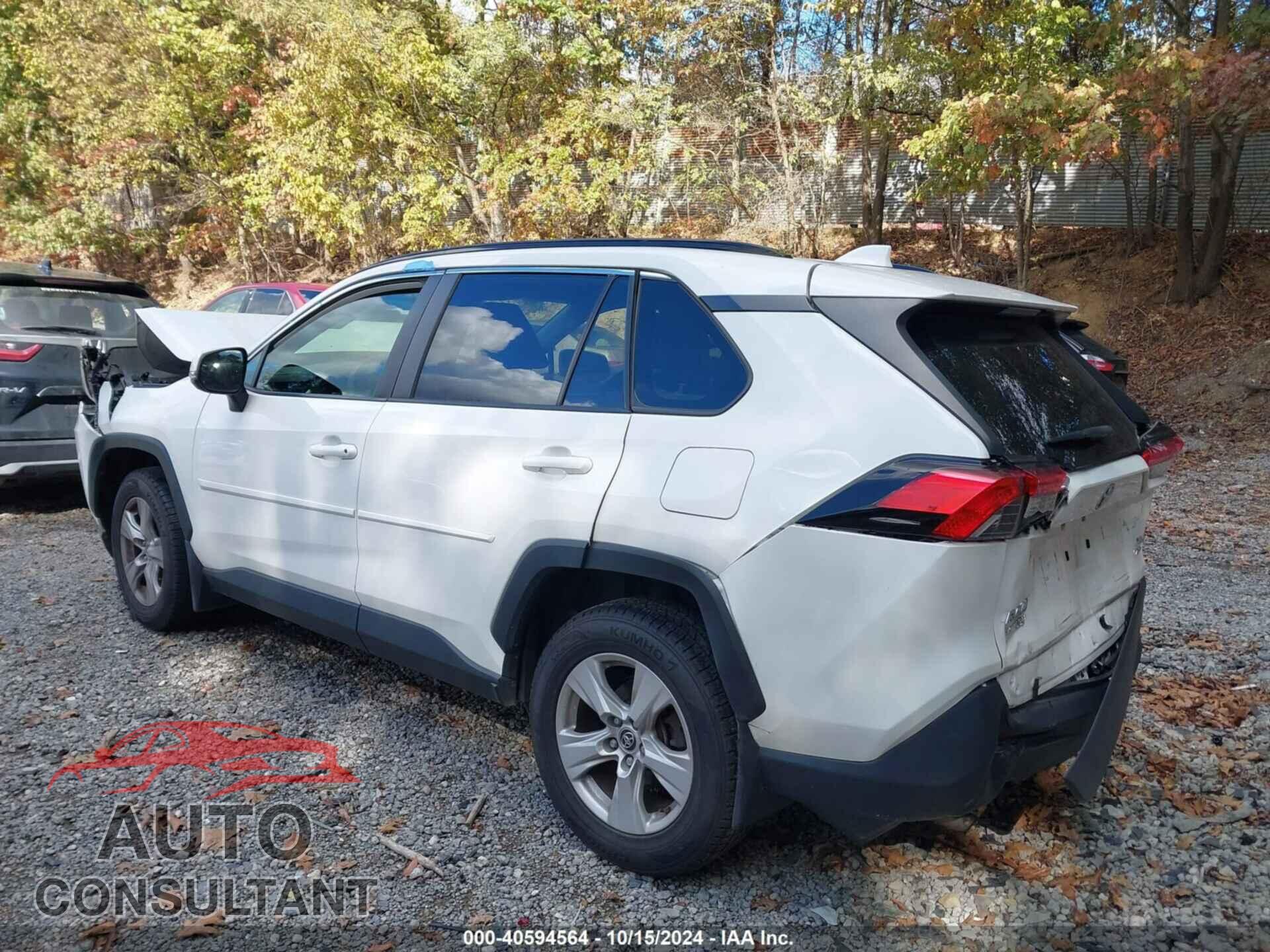 TOYOTA RAV4 2019 - JTMP1RFV2KD008423