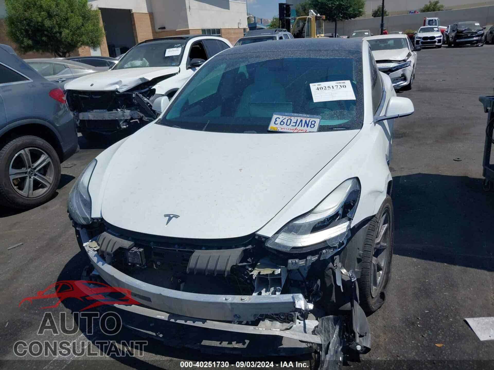 TESLA MODEL 3 2020 - 5YJ3E1EB2LF651571