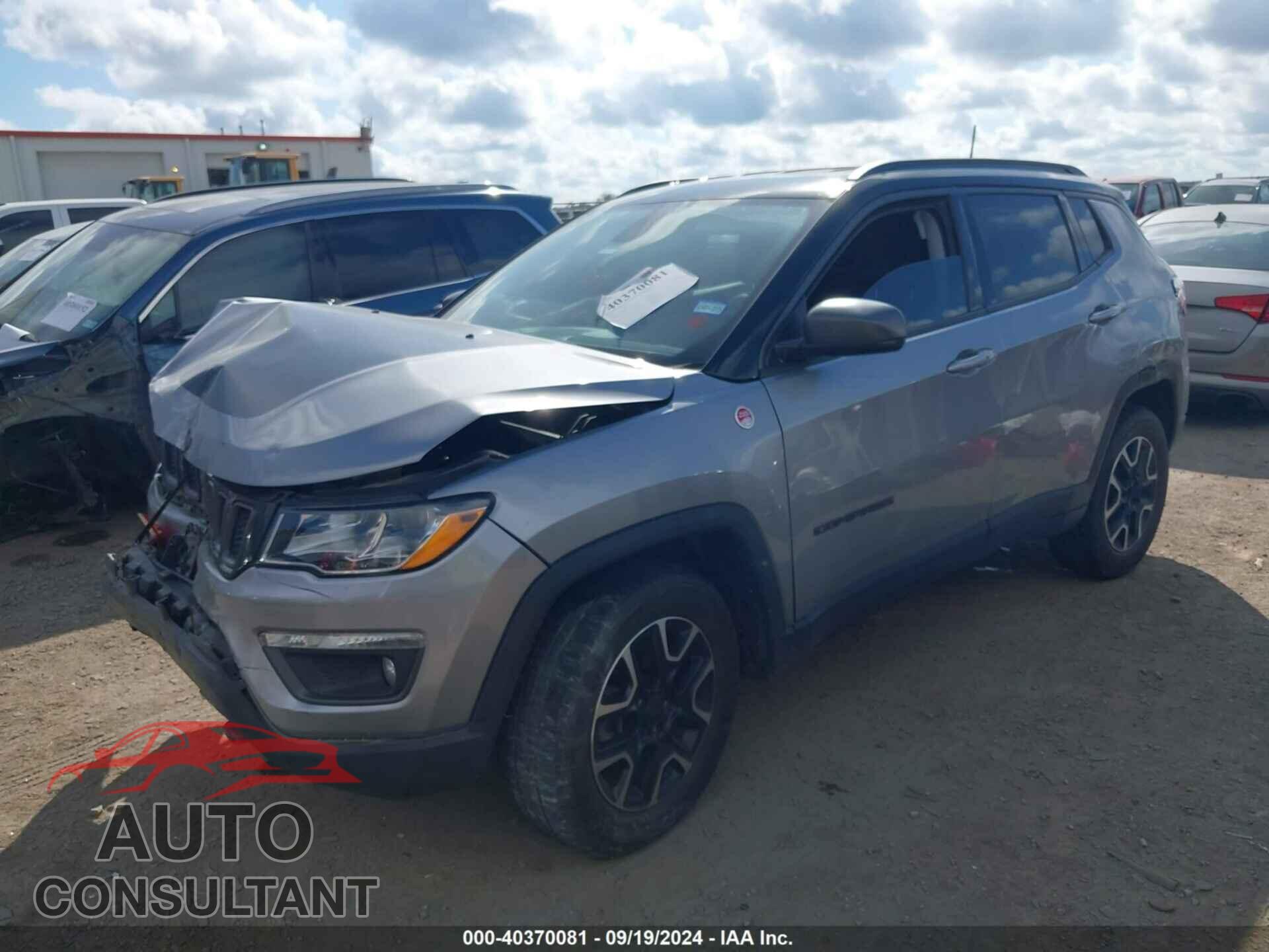 JEEP COMPASS 2020 - 3C4NJDDB2LT111775