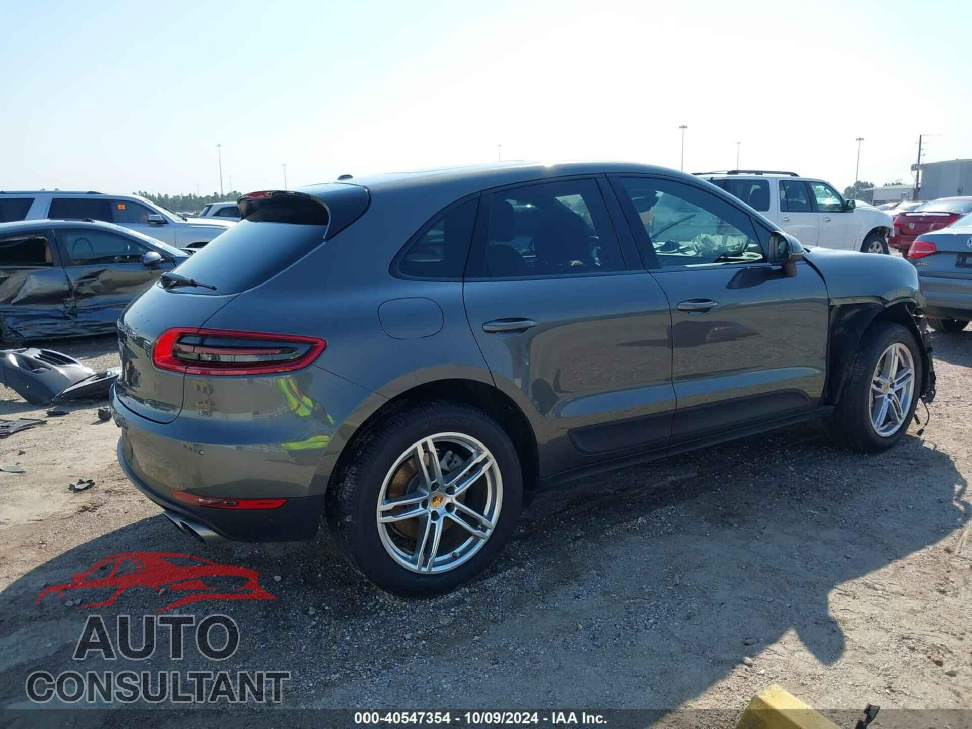 PORSCHE MACAN 2015 - WP1AB2A56FLB53556