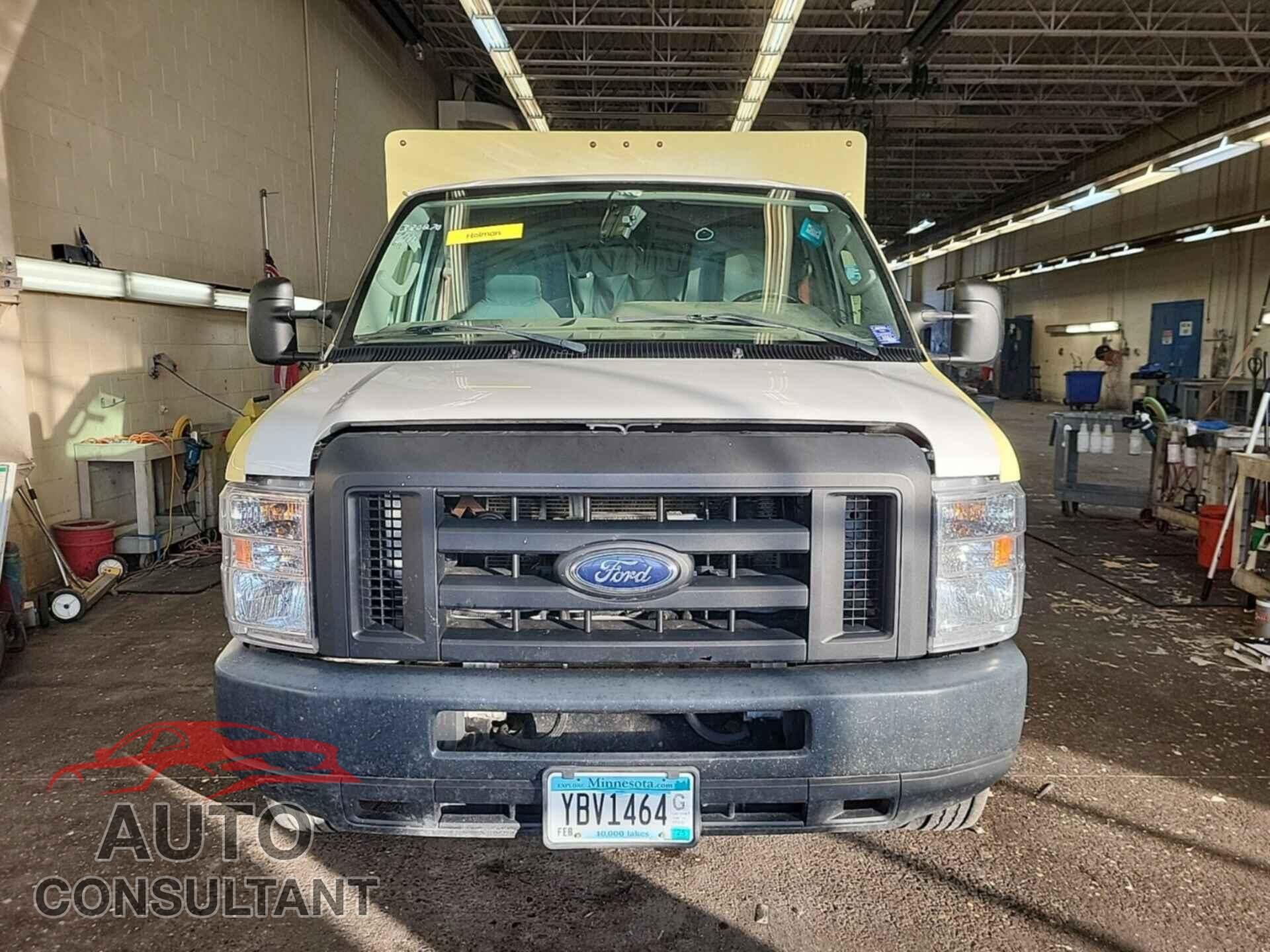 FORD E-450 CUTAWAY 2017 - 1FDXE4FS4HDC69604