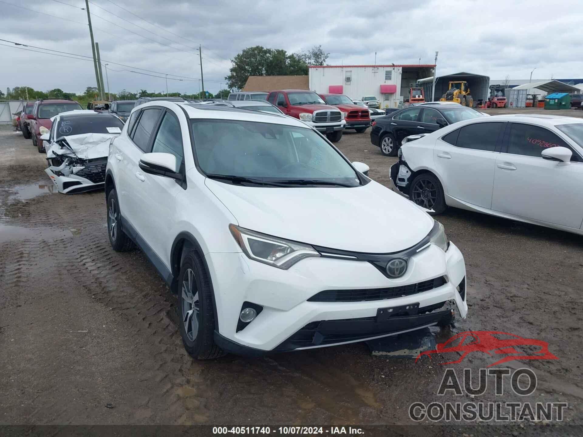 TOYOTA RAV4 2018 - 2T3WFREVXJW451502