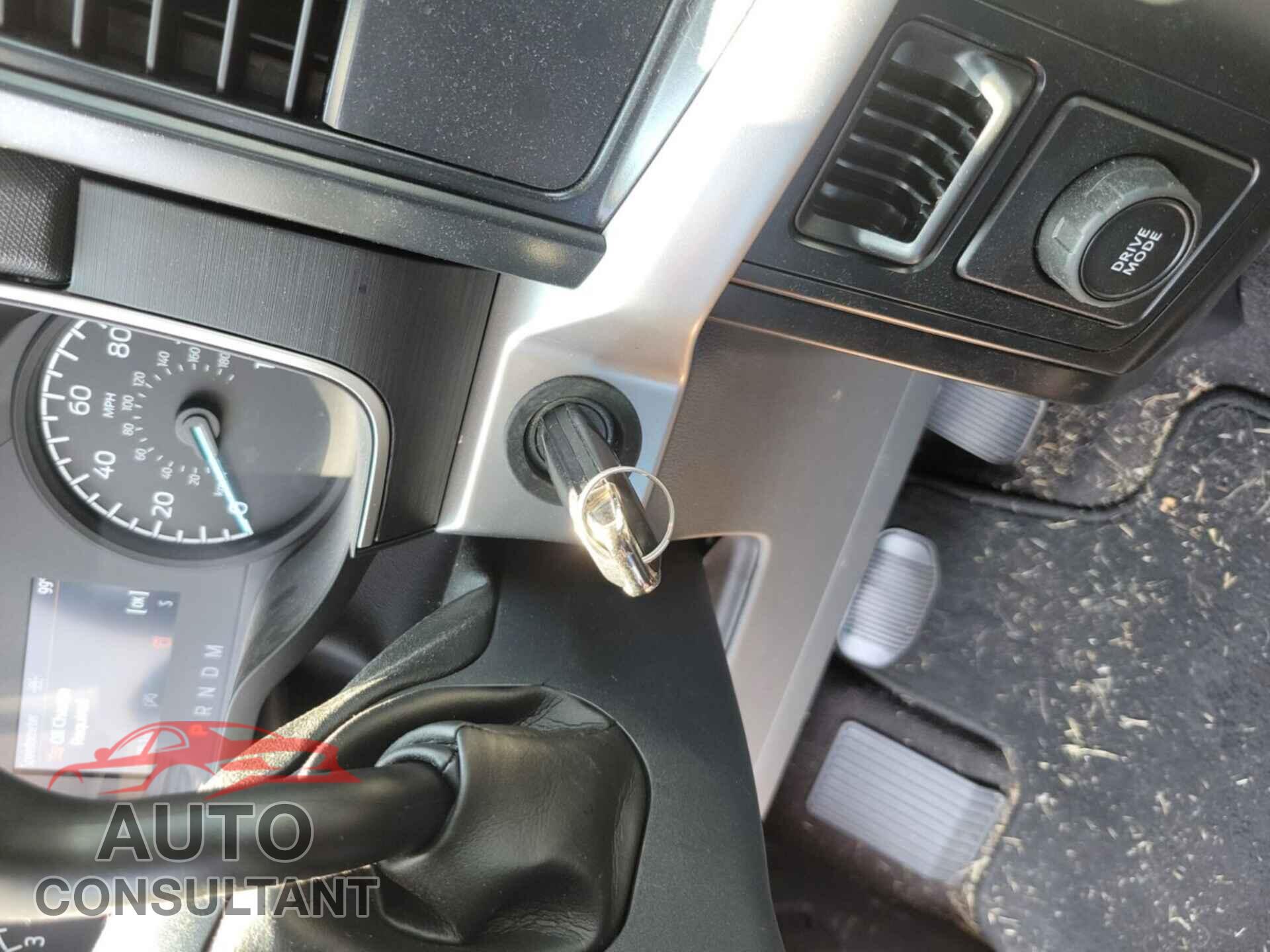 FORD F150 2022 - 1FTMF1CB2NKE05534