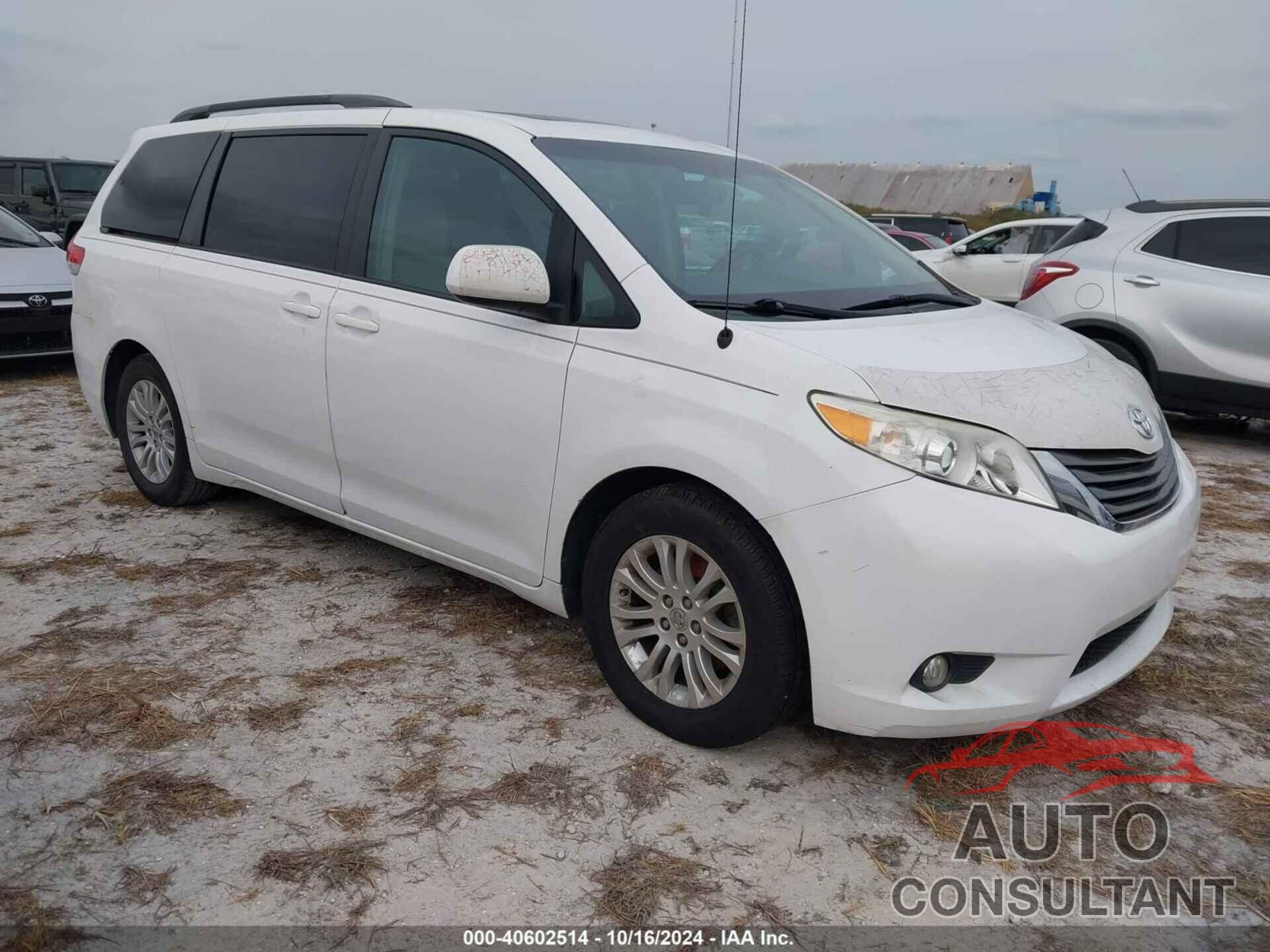 TOYOTA SIENNA 2014 - 5TDYK3DC1ES448254