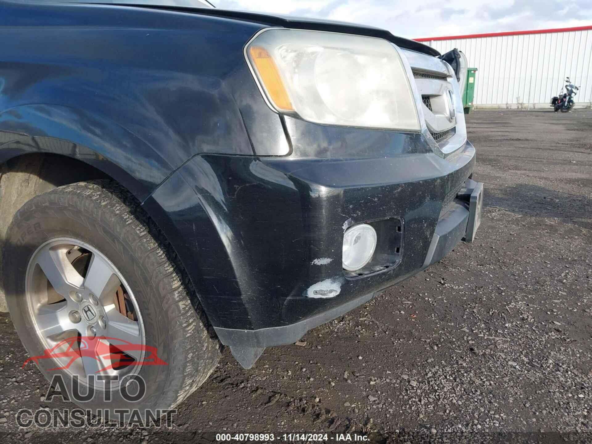 HONDA PILOT 2010 - 5FNYF4H45AB005603