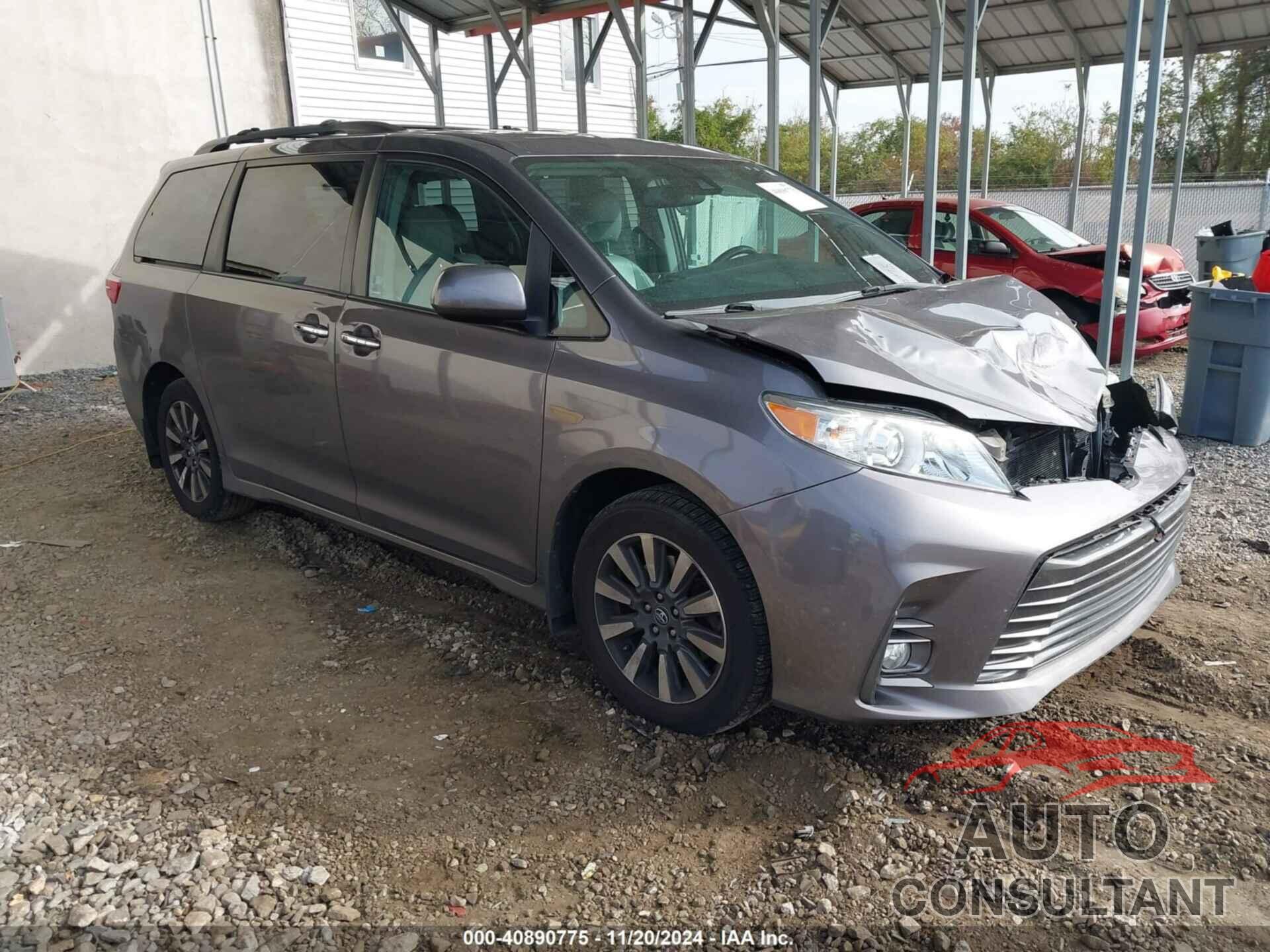 TOYOTA SIENNA 2018 - 5TDDZ3DC8JS207490