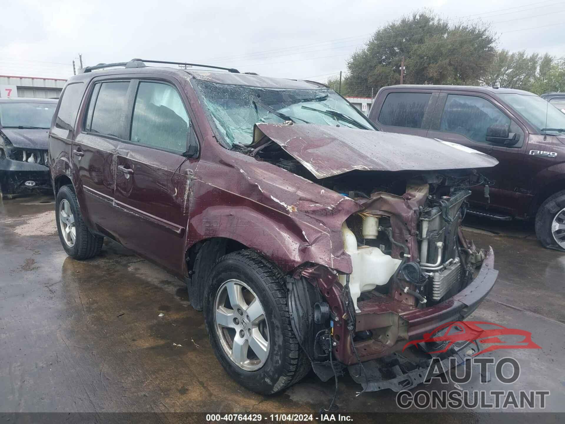 HONDA PILOT 2011 - 5FNYF3H79BB015721