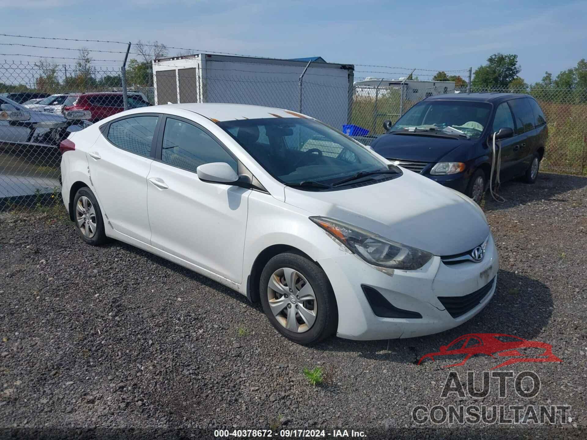 HYUNDAI ELANTRA 2016 - 5NPDH4AE5GH668224