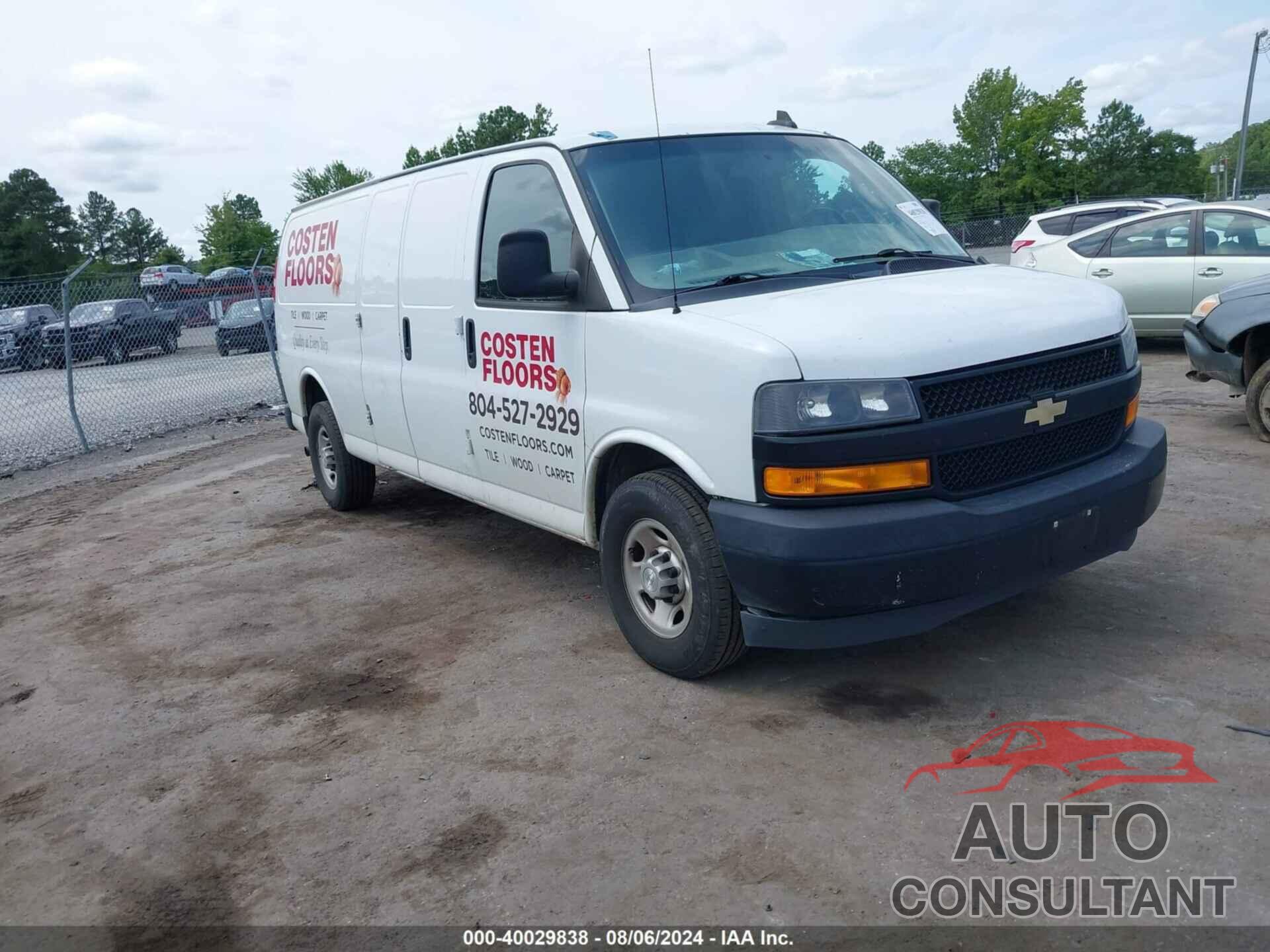 CHEVROLET EXPRESS 2500 2018 - 1GCWGBFP8J1256467