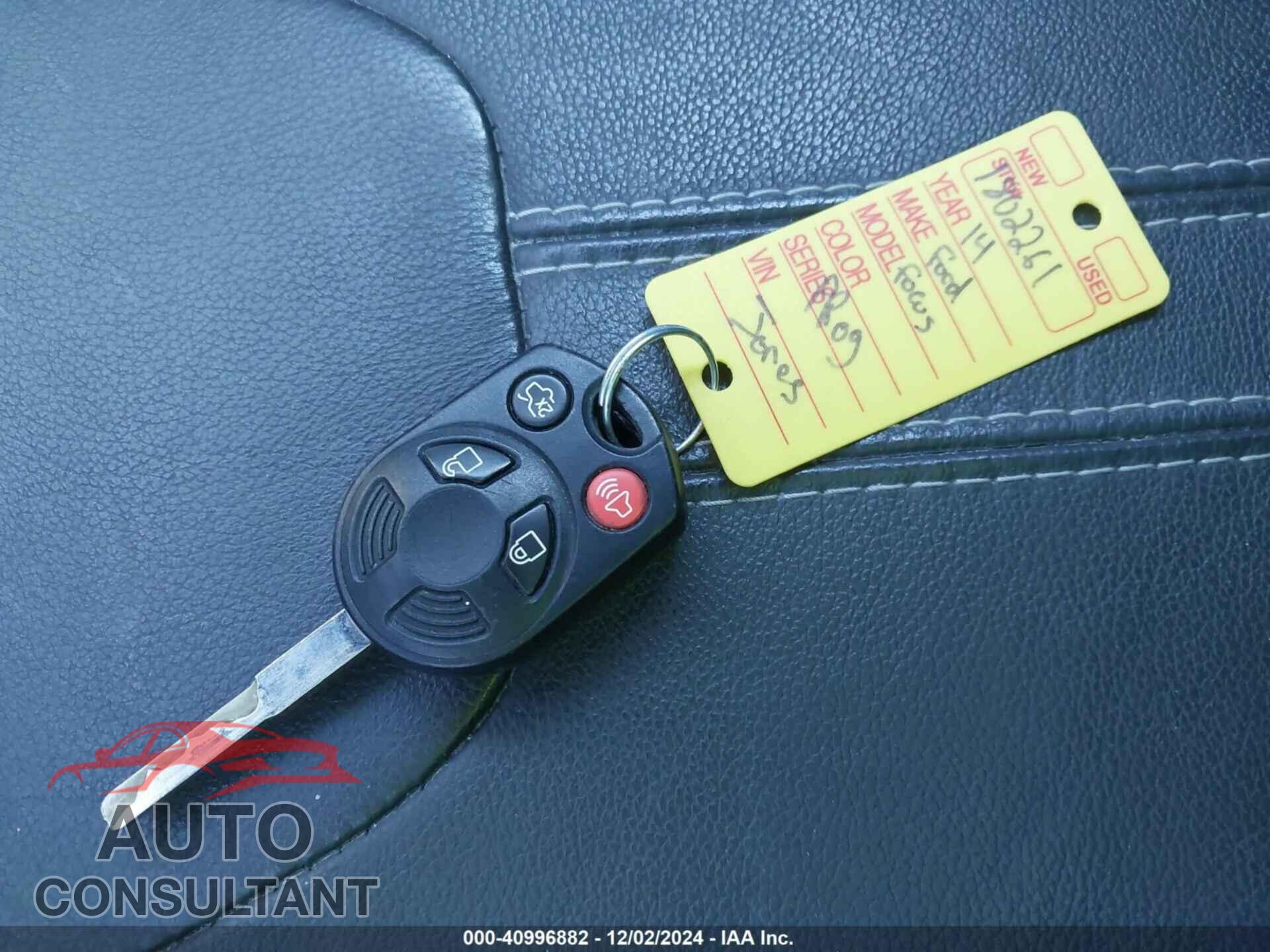FORD FOCUS 2014 - 1FADP3F23EL114576
