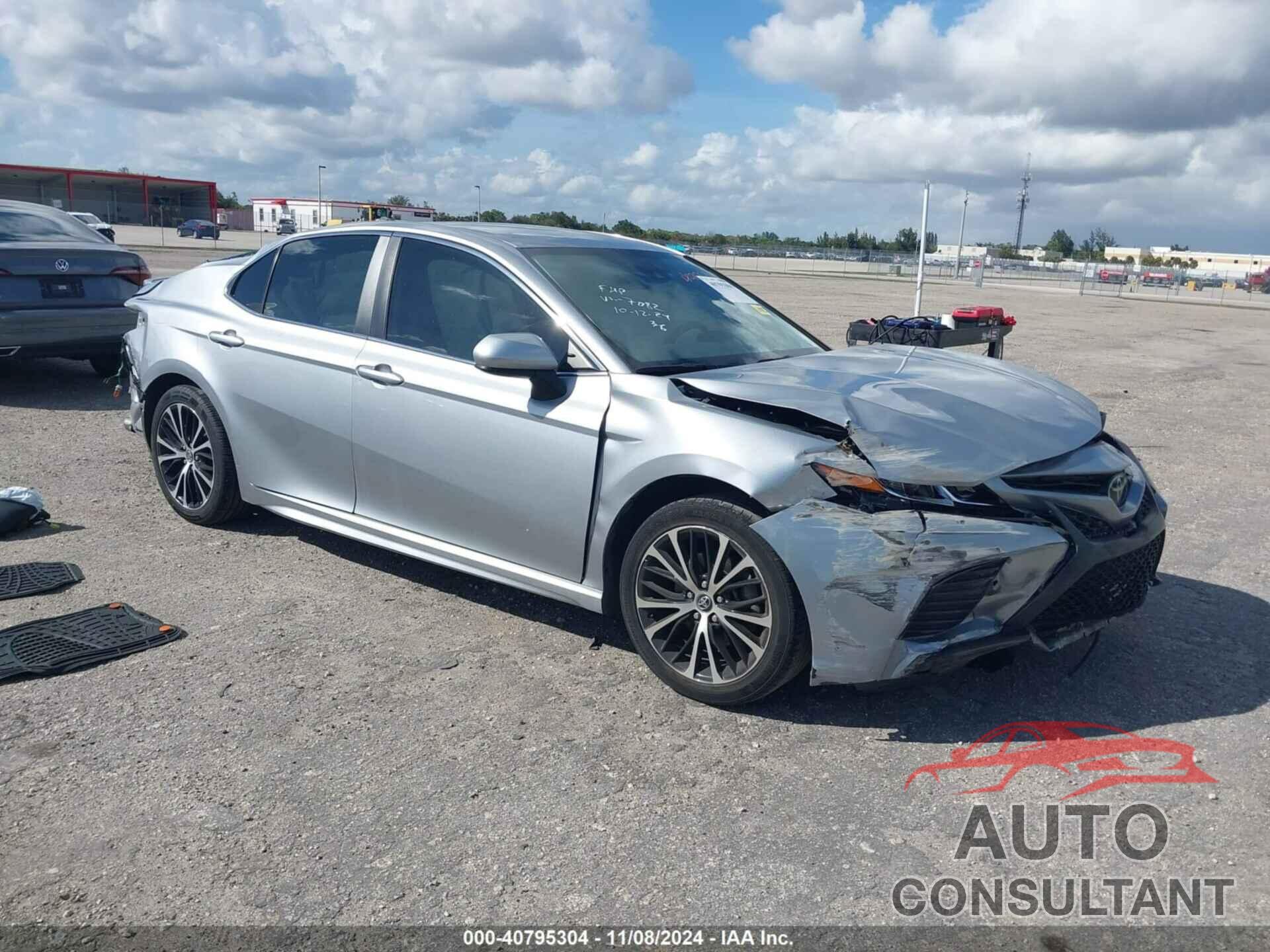 TOYOTA CAMRY 2020 - 4T1G11AK2LU307082