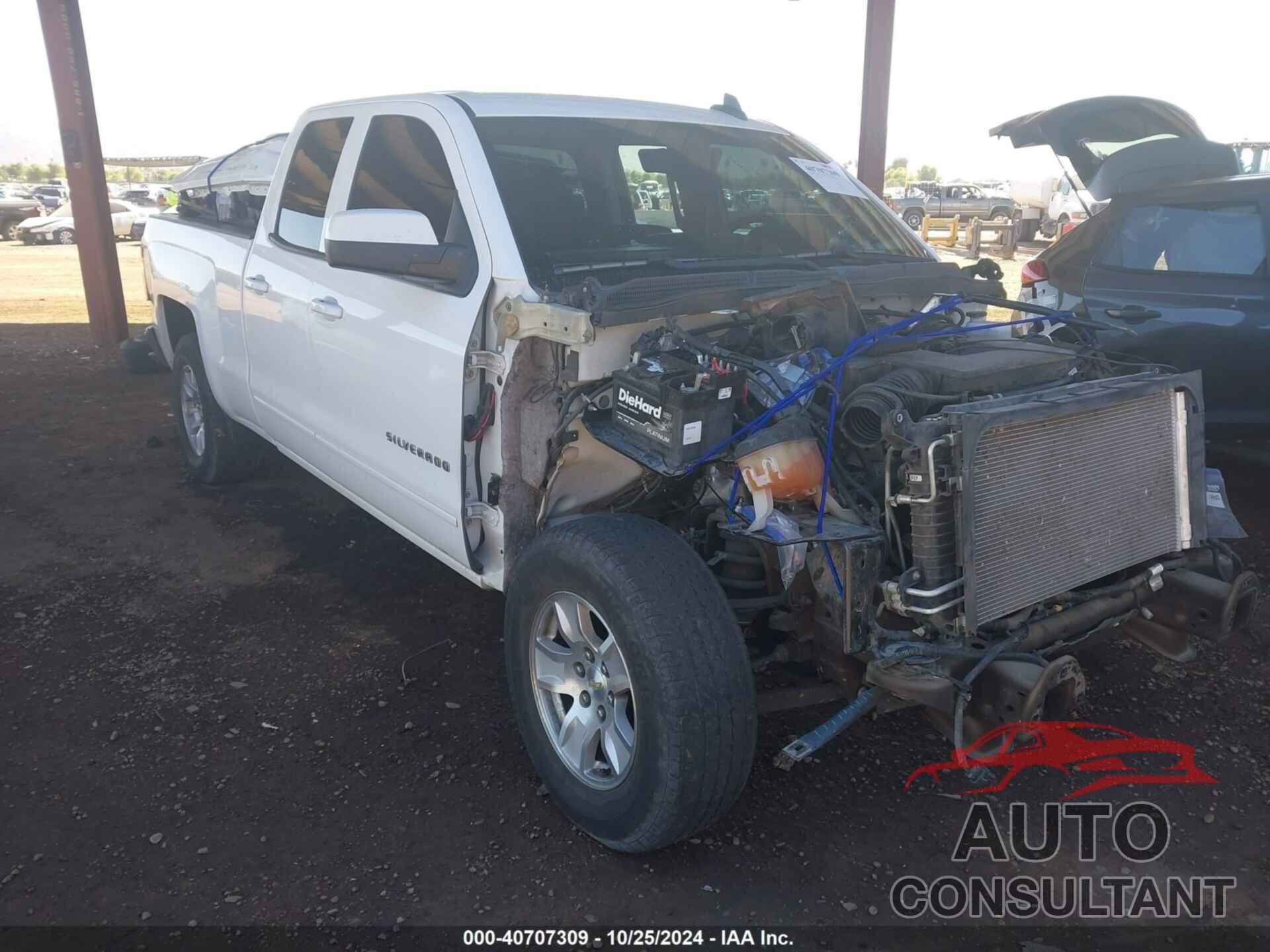 CHEVROLET SILVERADO 1500 2015 - 1GCRCREC6FZ423241