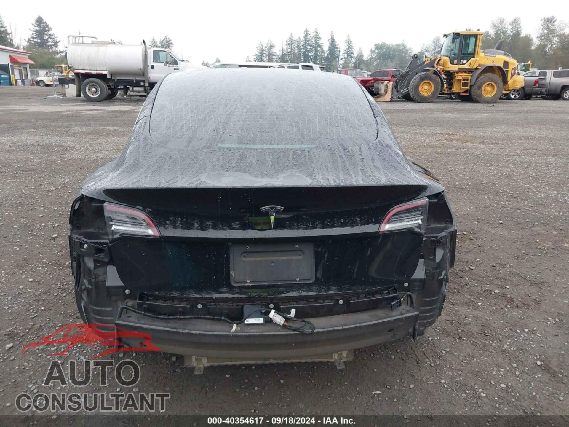 TESLA MODEL 3 2019 - 5YJ3E1EA2KF311925