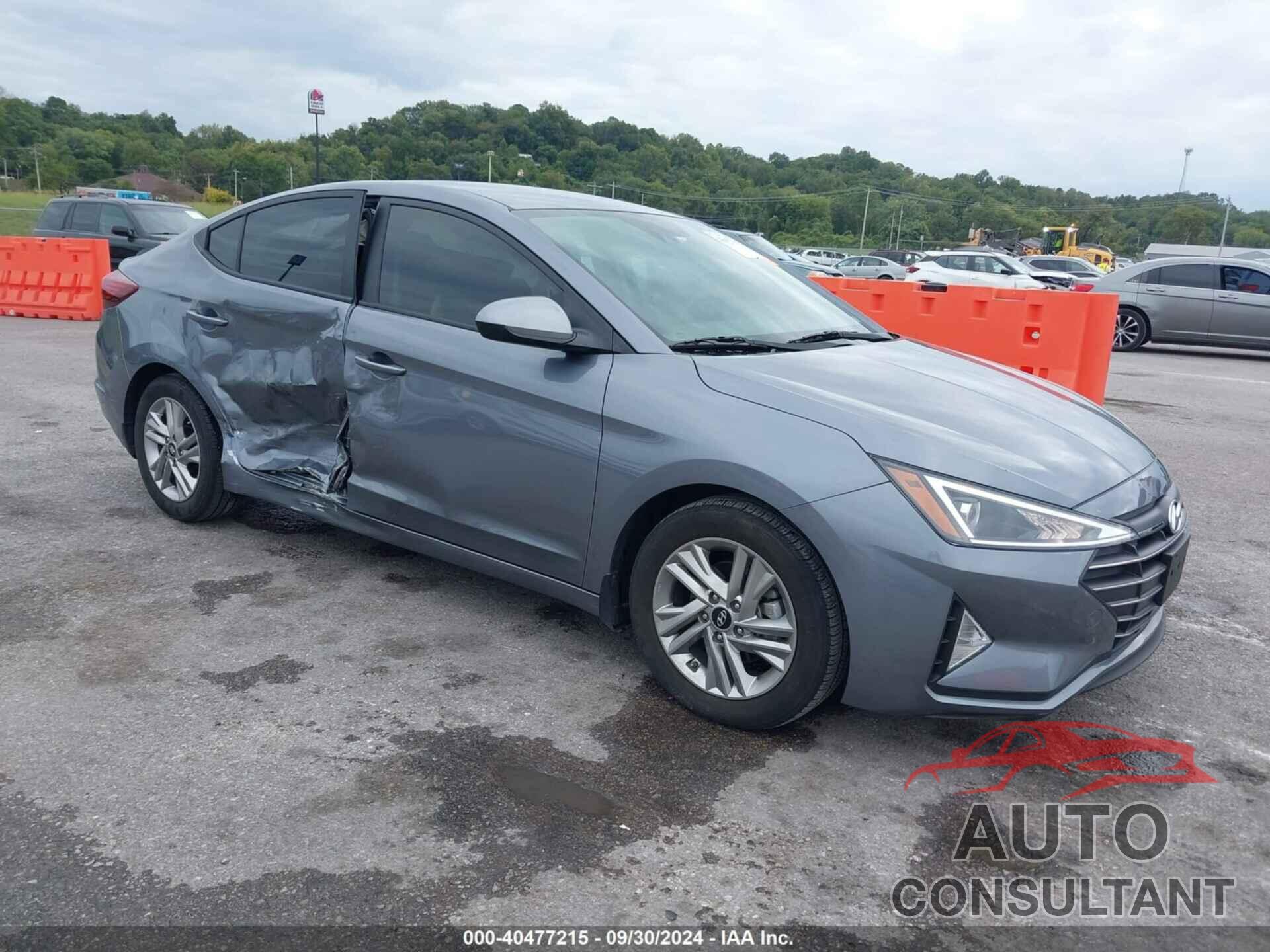 HYUNDAI ELANTRA 2019 - KMHD84LF0KU867584