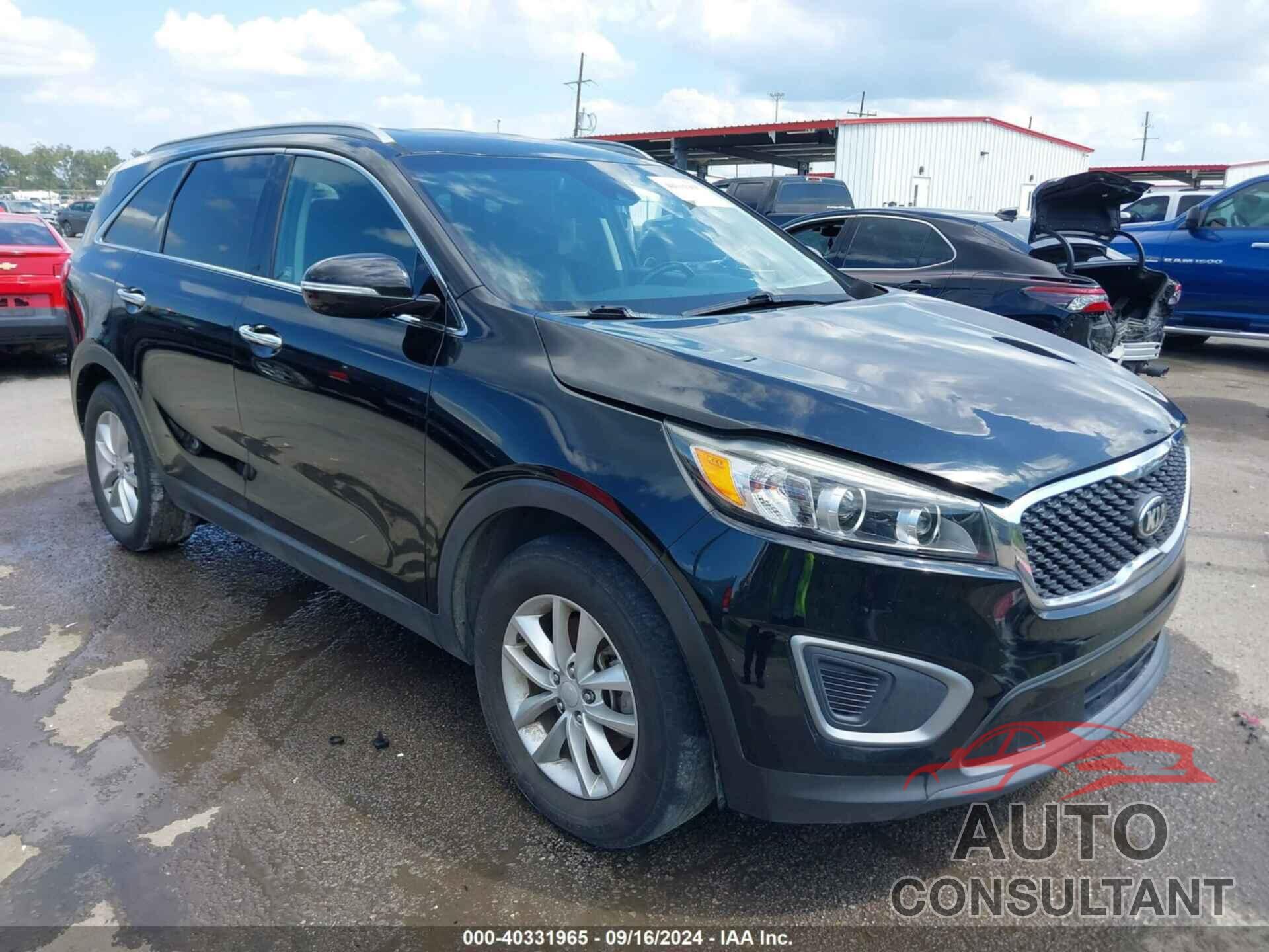 KIA SORENTO 2017 - 5XYPG4A39HG204778