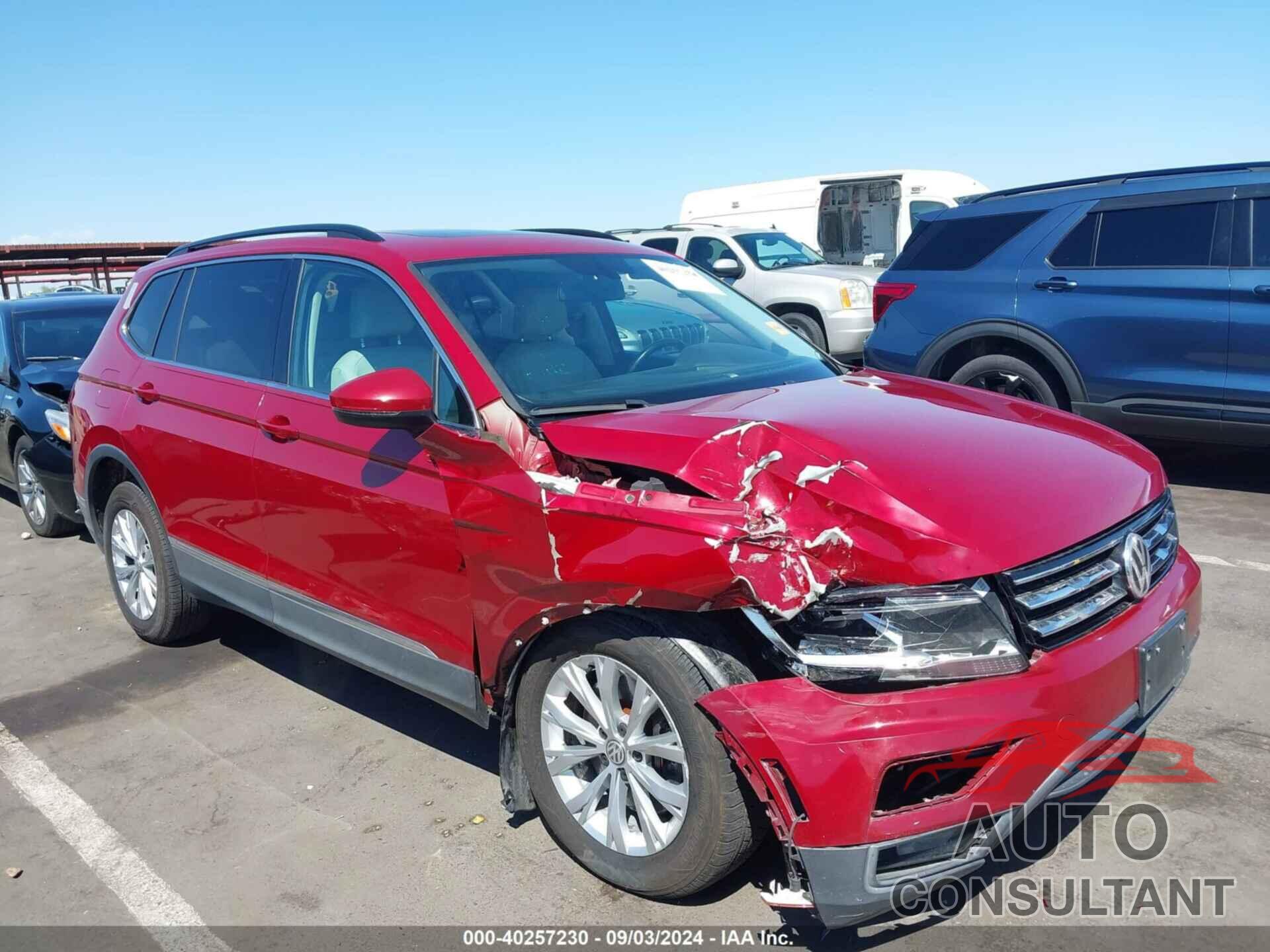 VOLKSWAGEN TIGUAN 2018 - 3VV3B7AX5JM011393