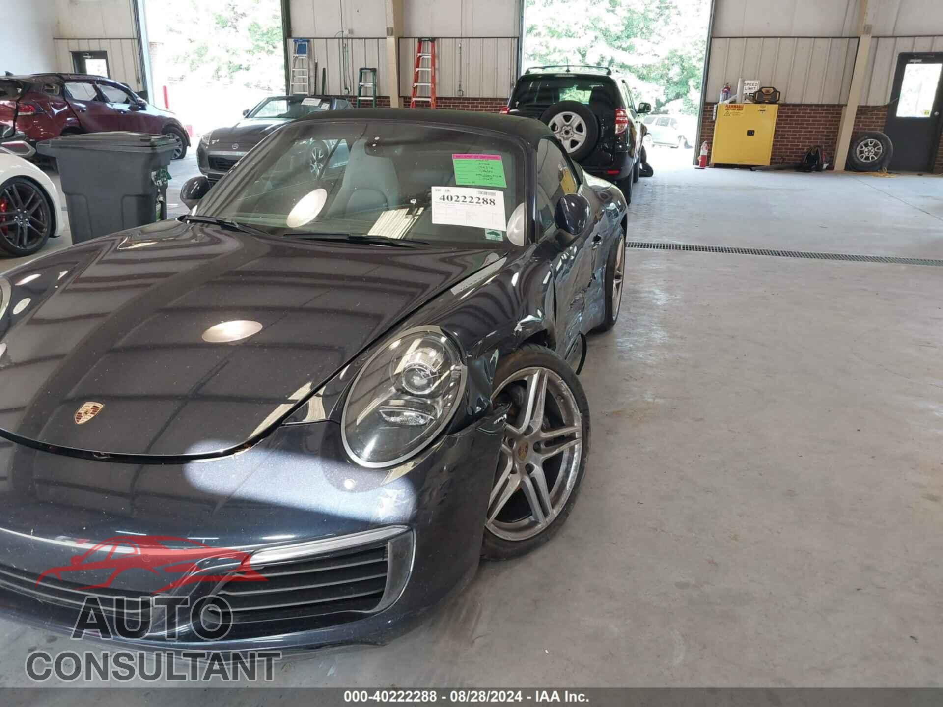PORSCHE 911 2017 - WP0CA2A96HS142372