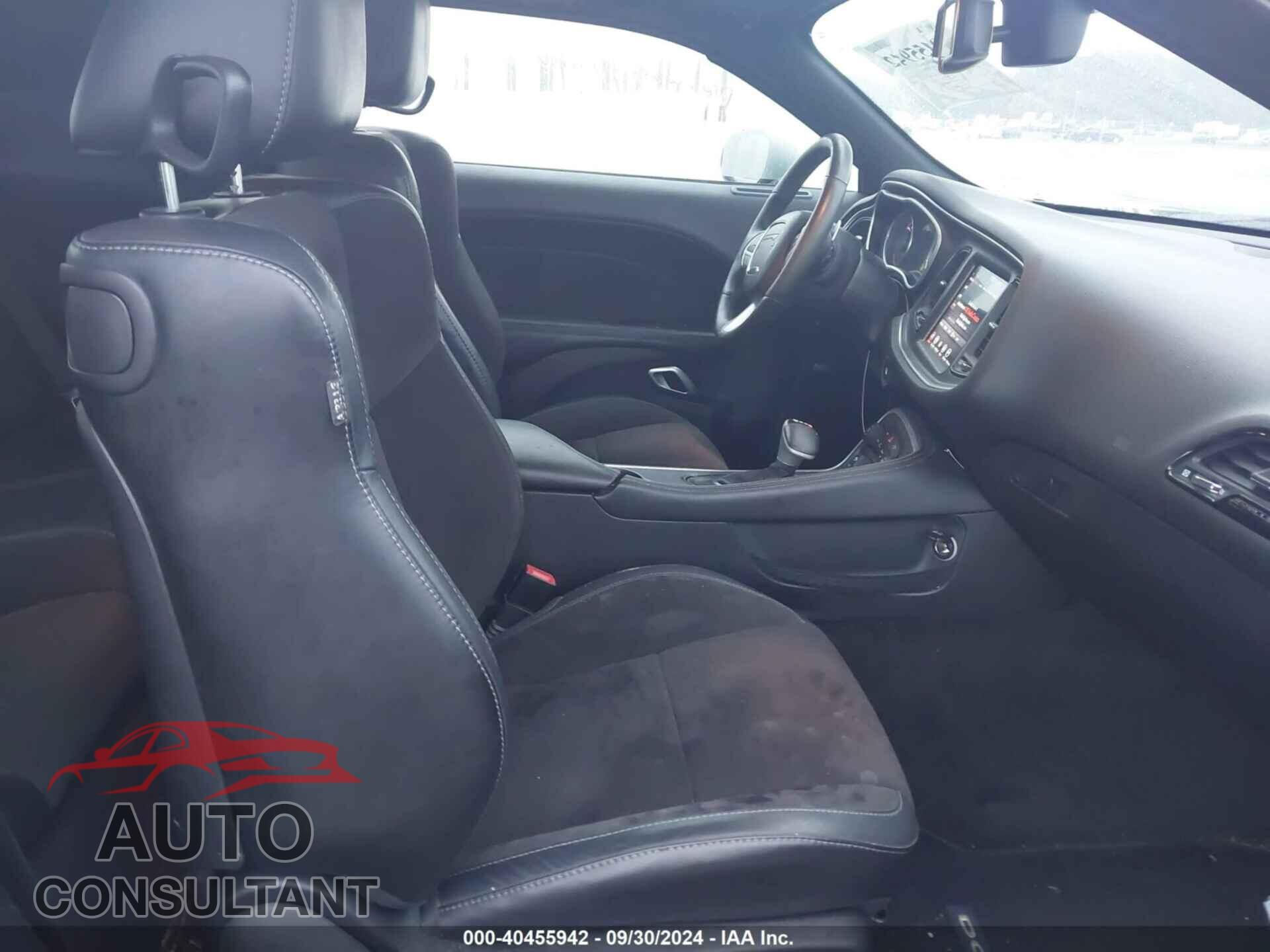 DODGE CHALLENGER 2017 - 2C3CDZGG6HH543177