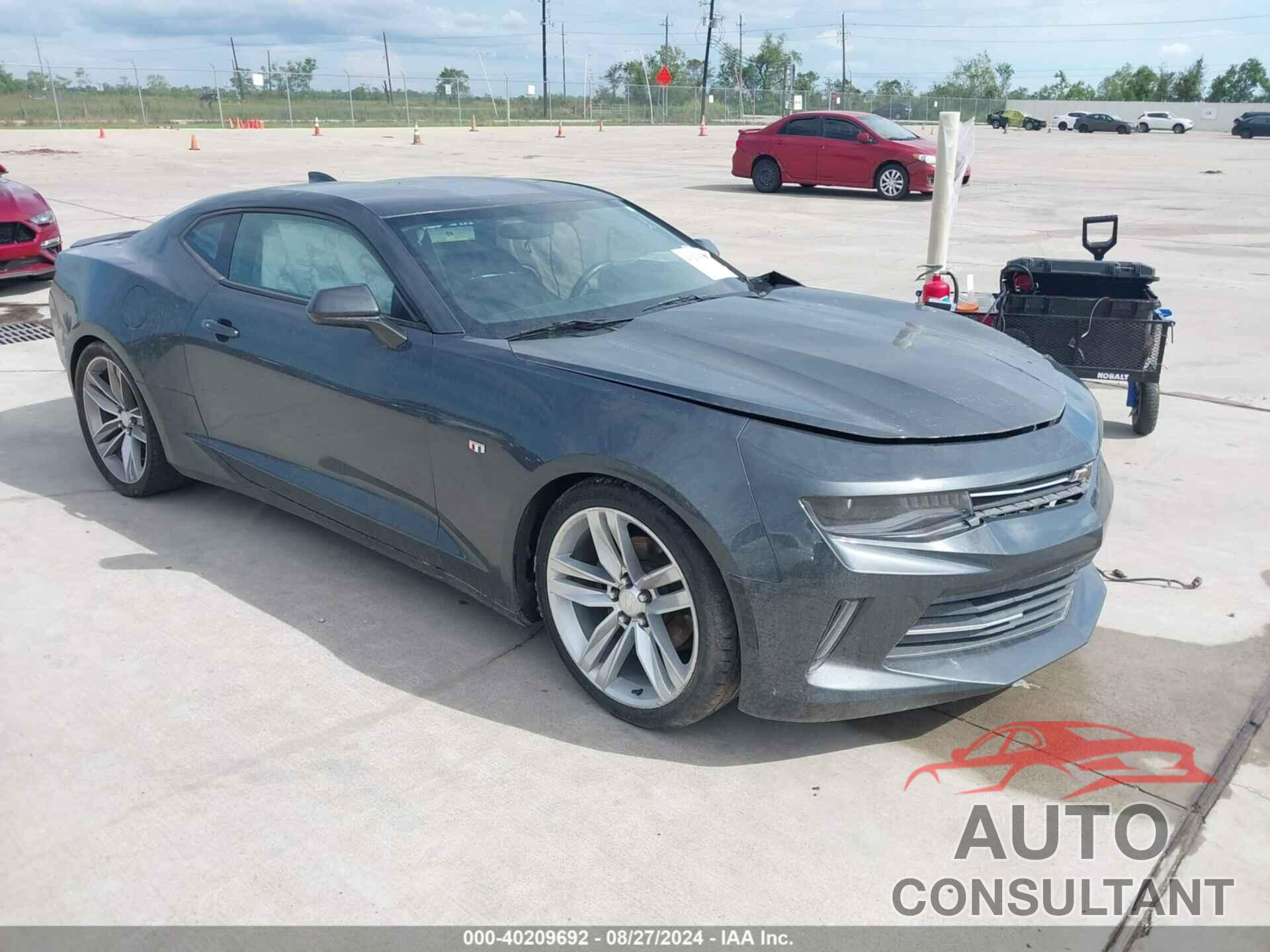 CHEVROLET CAMARO 2018 - 1G1FD1RS6J0142825