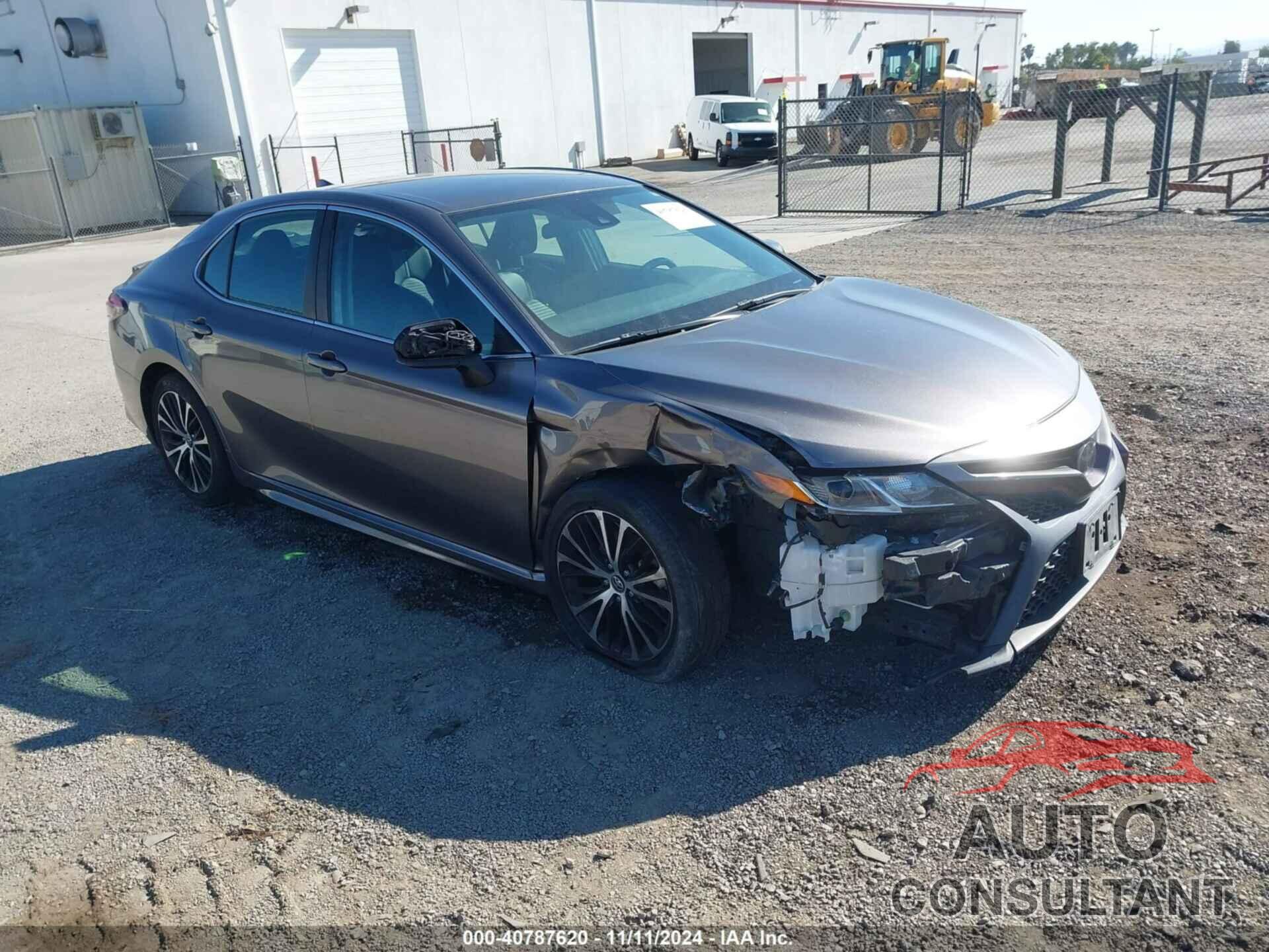 TOYOTA CAMRY 2019 - 4T1B11HK2KU232074