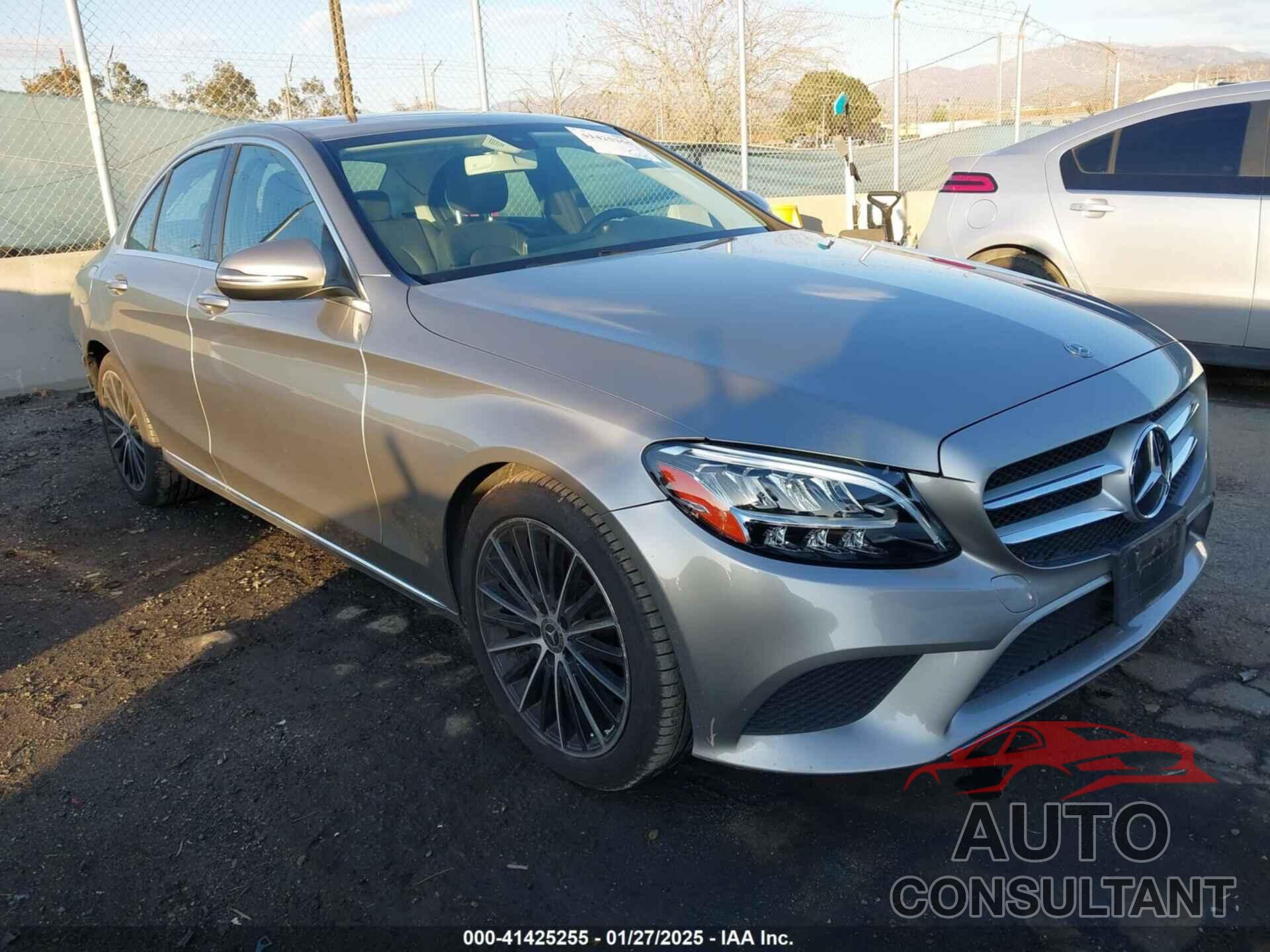 MERCEDES-BENZ C 300 2019 - 55SWF8DB3KU309743
