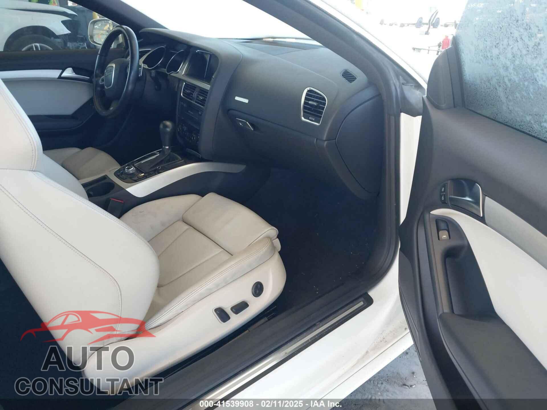 AUDI S5 2011 - WAUCVBFR7BA080813