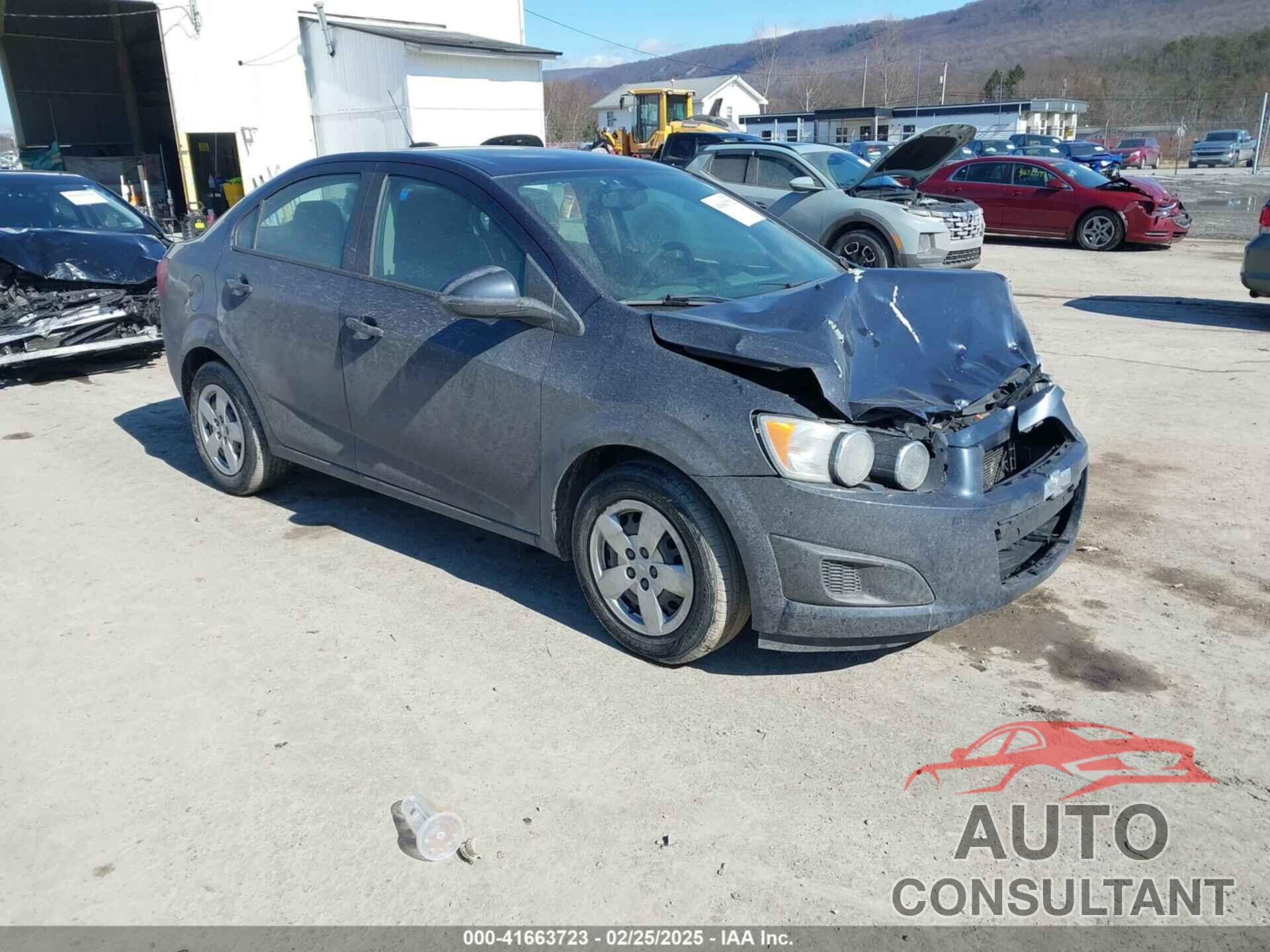 CHEVROLET SONIC 2015 - 1G1JA5SG2F4209842
