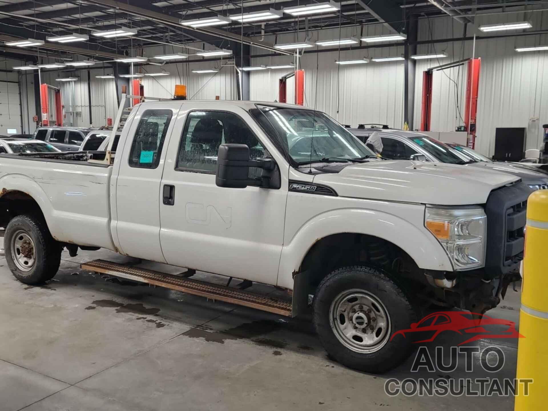 FORD F250 2012 - 1FT7X2B63CEB58301