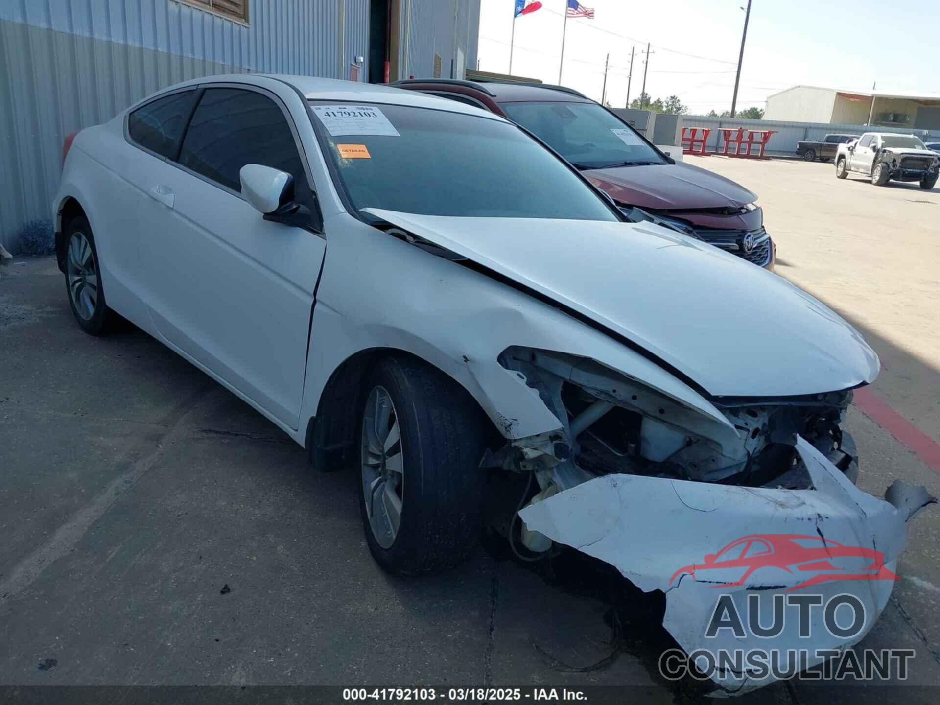 HONDA ACCORD 2011 - 1HGCS1B38BA006437