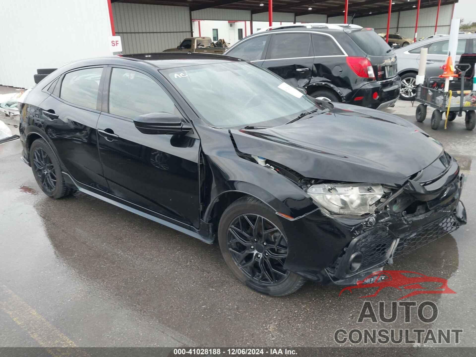 HONDA CIVIC 2018 - SHHFK7H44JU237225